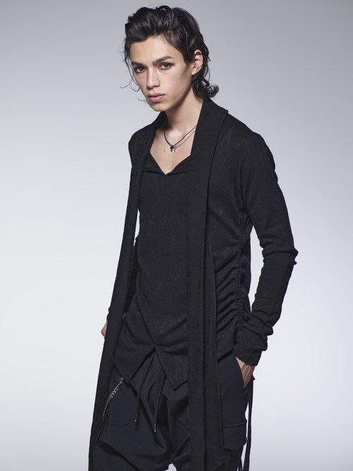 《予約品》 StoalSideShirringT-Shirt /ストール付きサイドシャーリング Tシャツ / ブラック 【kiryuyrik】 9月以降入荷予定