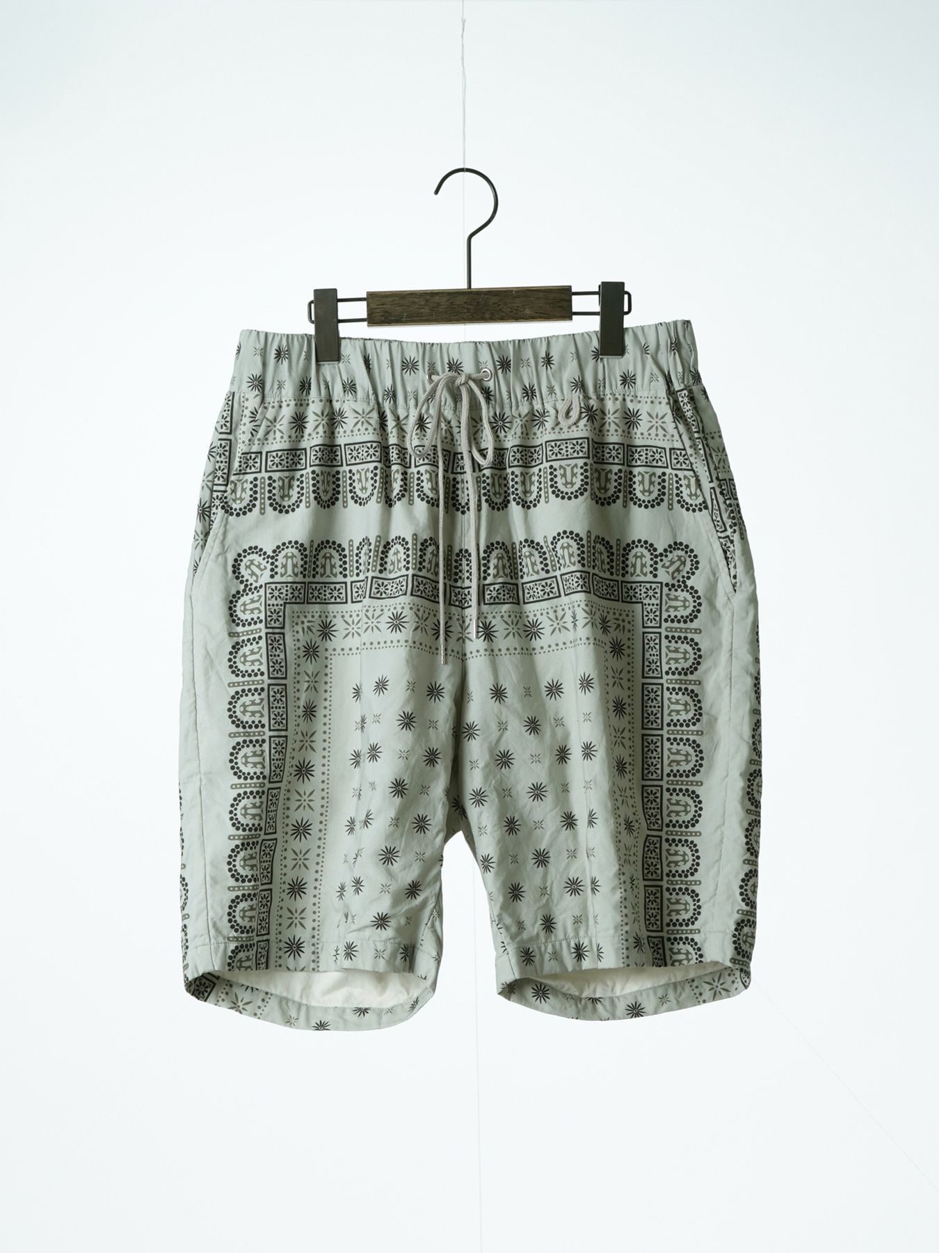 【予約品 2月1日(日) 締切】VINTAGEBANDANA SHORTS / ヴィンテージバンダナ柄 ショーツ / アイボリー