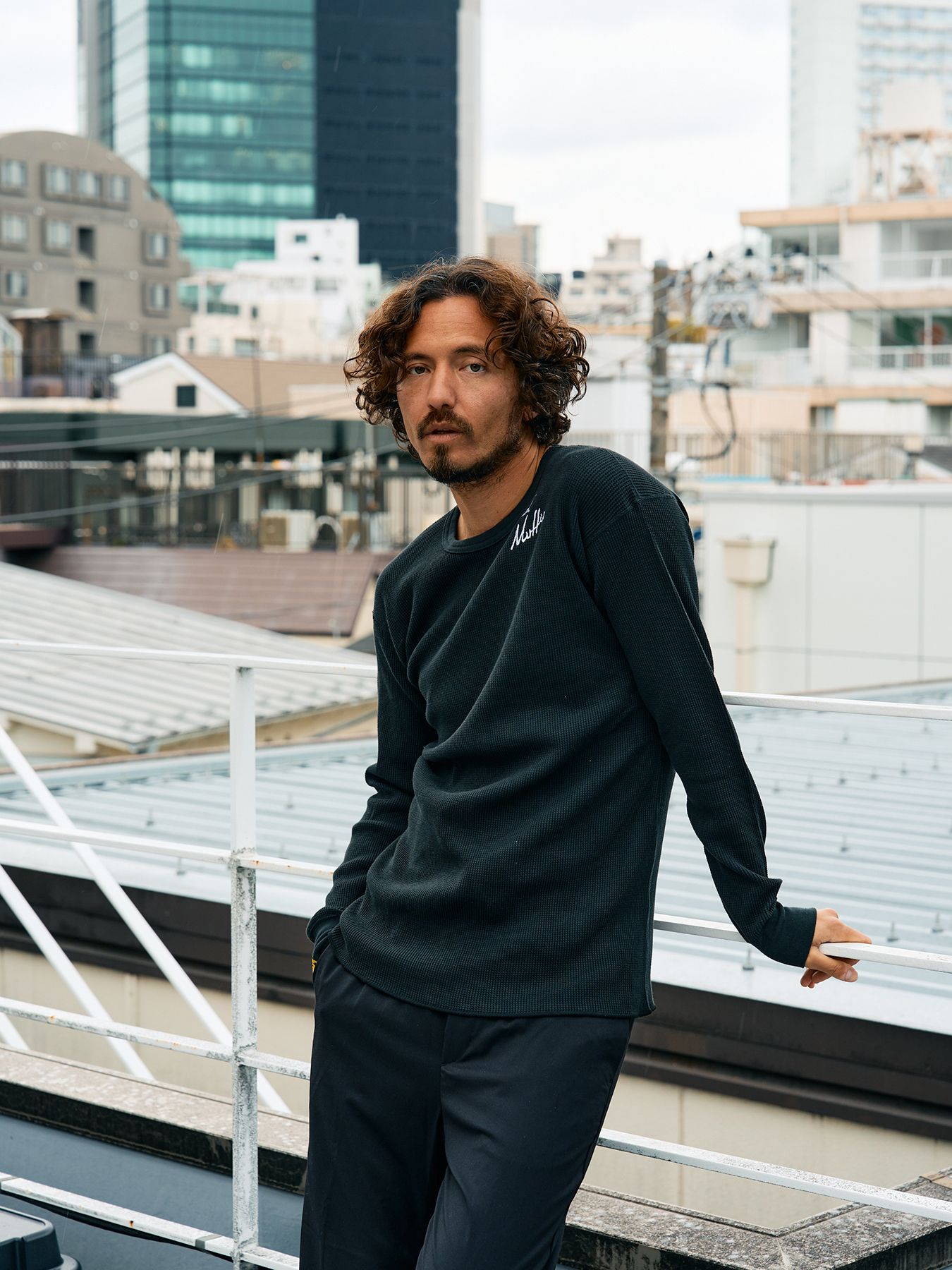 【予約品 5月8日(木) AM10時 締切】 ヘビーコットンワッフル ロゴ＆ハート刺繍 LS サーマル / ブラック