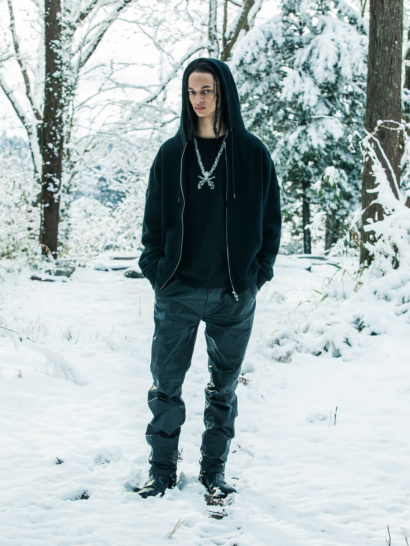 【予約品 3月9日(月) 18:00 締切】CROSSGUN CRY HOODIE / クリスタルクロスガン ジップフーディ / ブラック