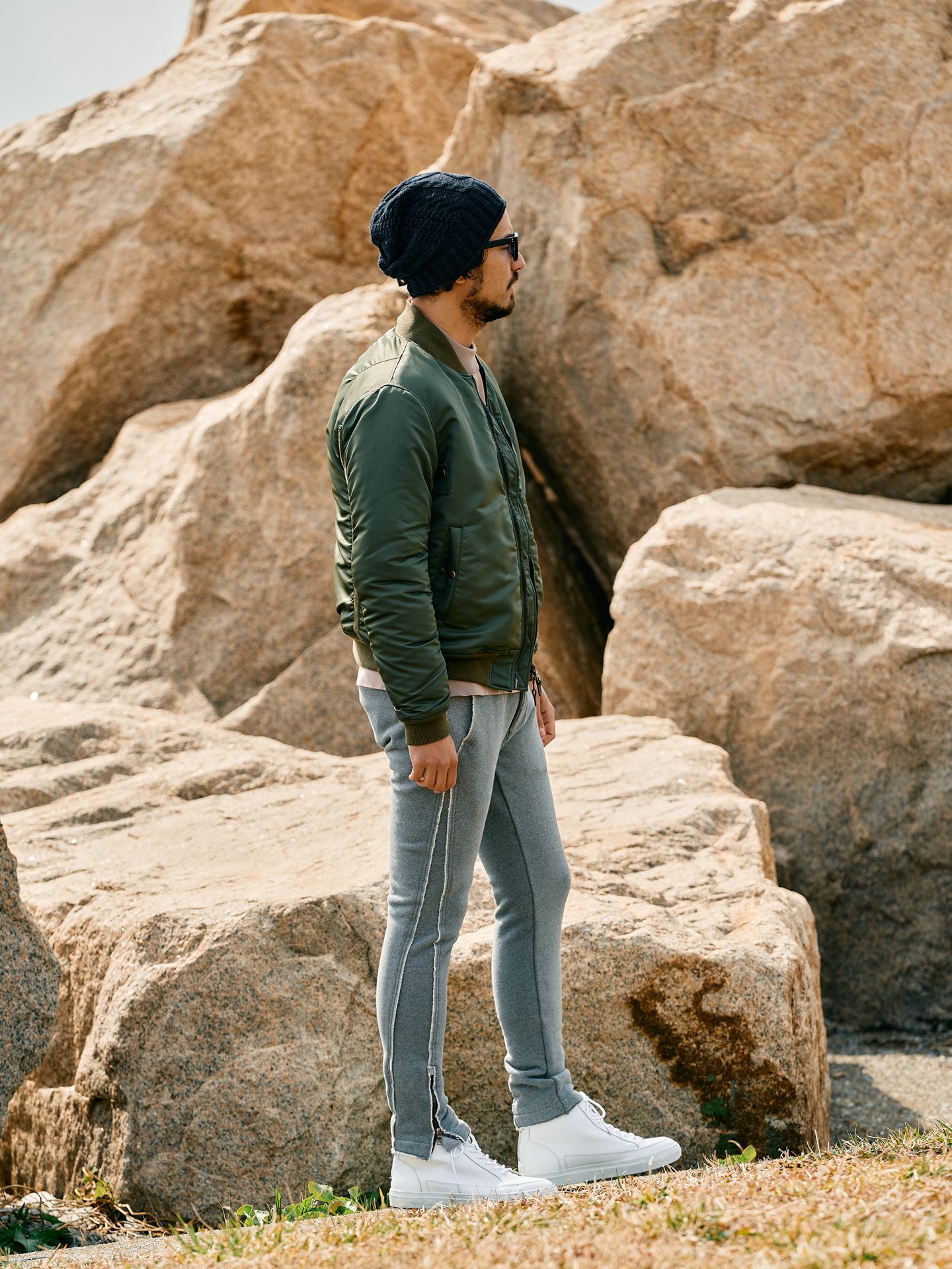 【予約品】 hem zip seam pants / スリムパンツ / グレー