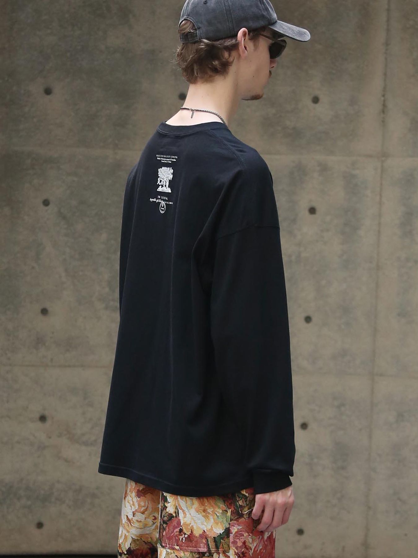【予約品】ORBITAL WIDE-TEE / プリントワイドTシャツ / ブラック【QUOLT】