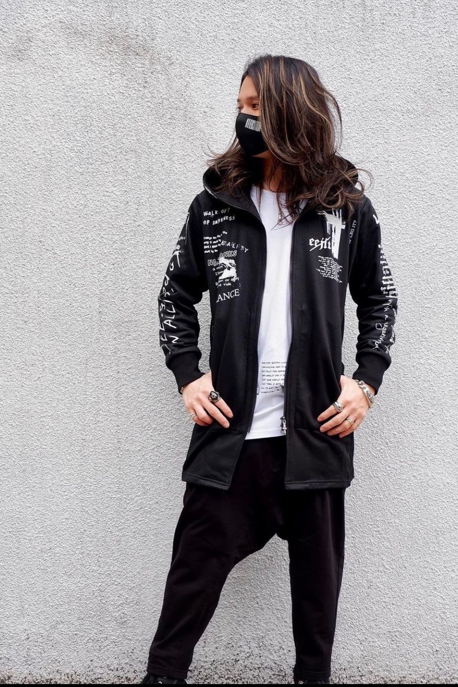 GRAPHICS LONG PARKA / BLACK 【SWITCH BLADE】 | BRYAN