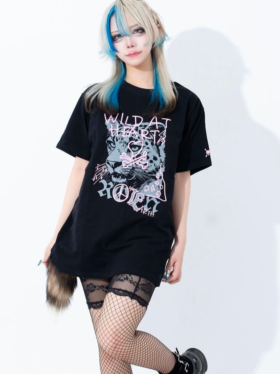 WILD HEART GRAPHIC T / 半袖Tシャツ / ブラック【Roen】