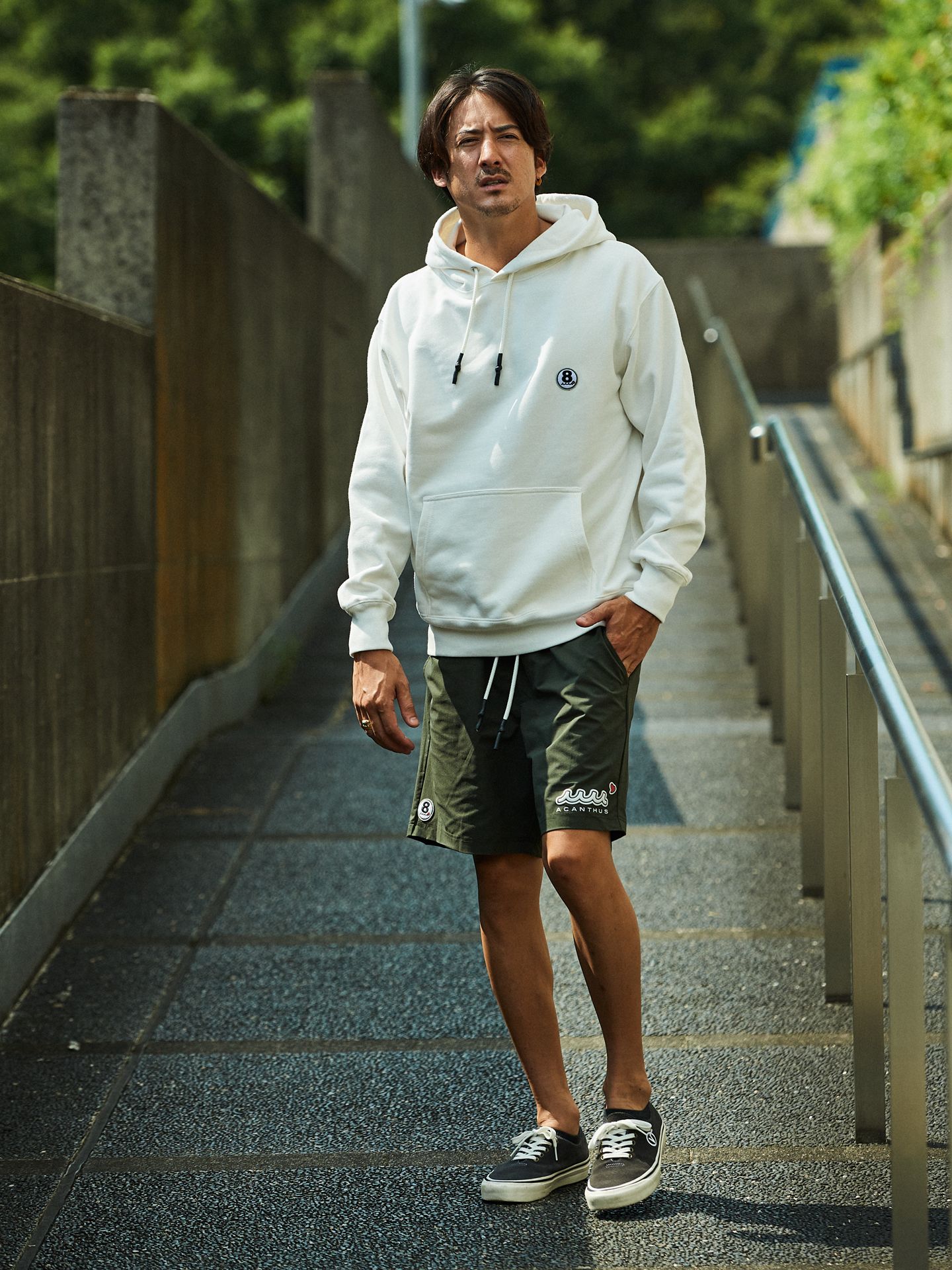 muta sweet muta hoodie / パーカー / ホワイト 【Acanthus×muta】