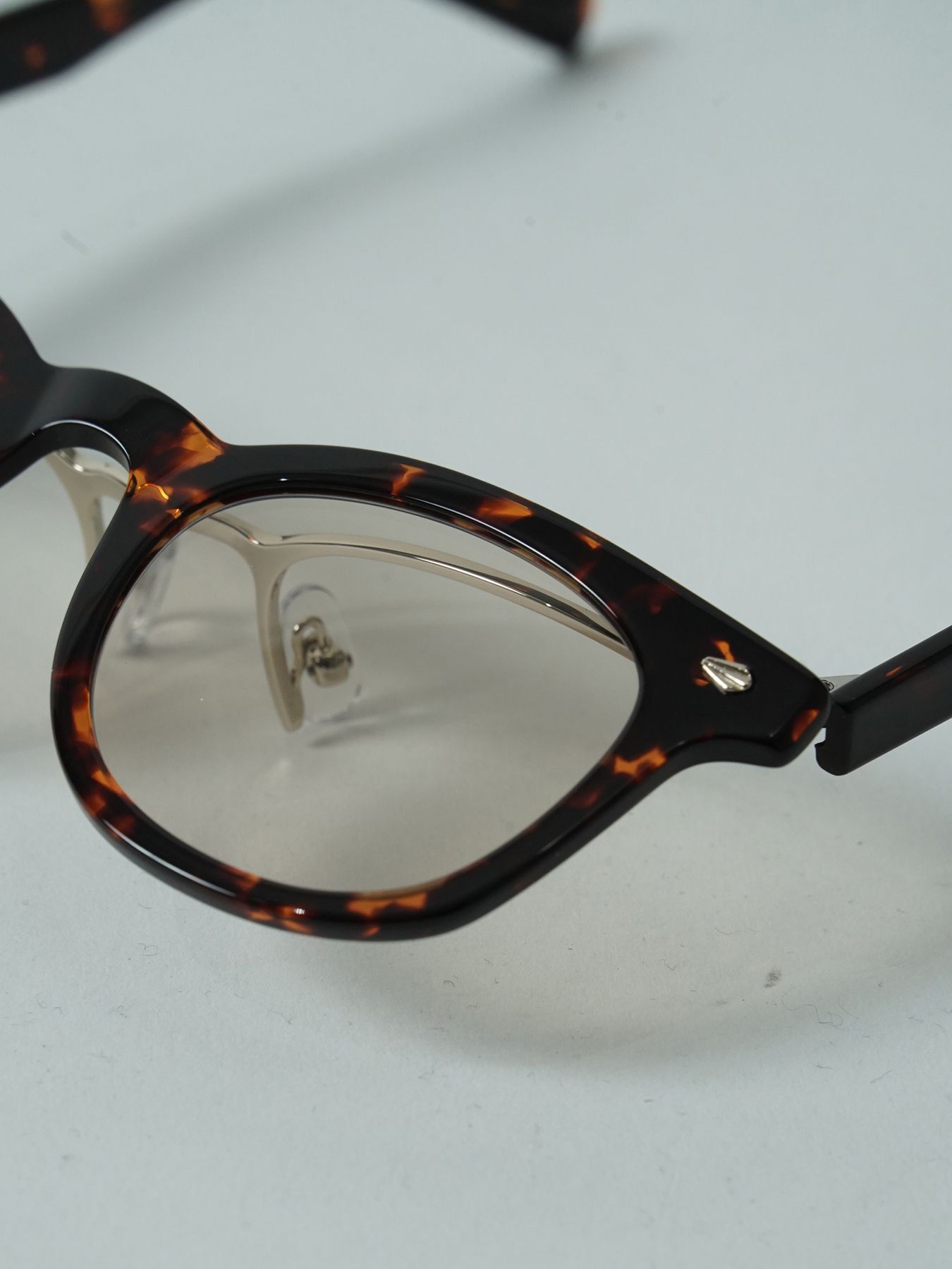 【予約品 5月6日(水) 締切】VITO color / UVカットカラーレンズ サングラス / べっ甲