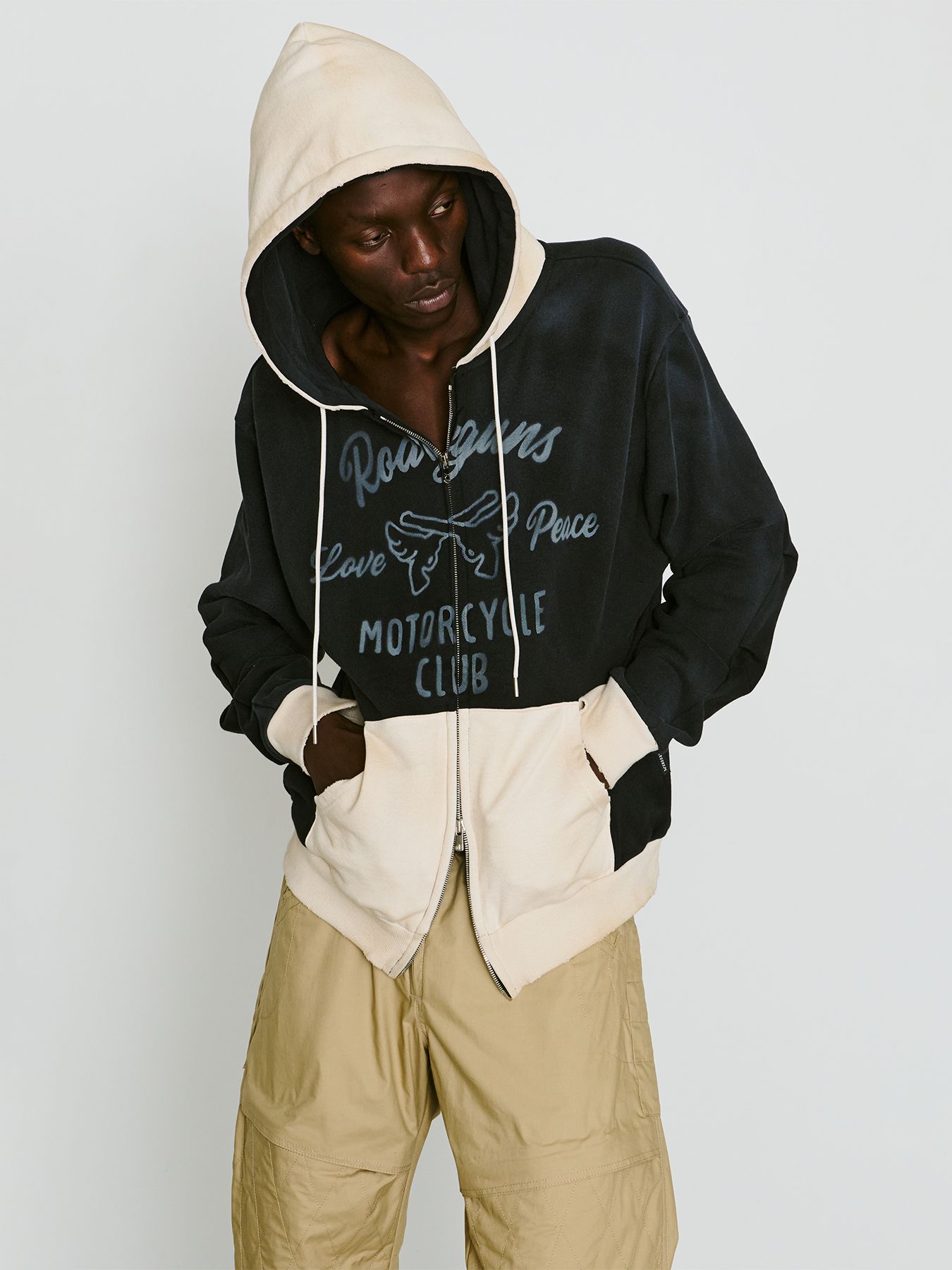 【予約品 8月10日(日) 締切 】SPRAY PRINT HOODIE / スプレープリント フーディー / ブラック×オフホワイト