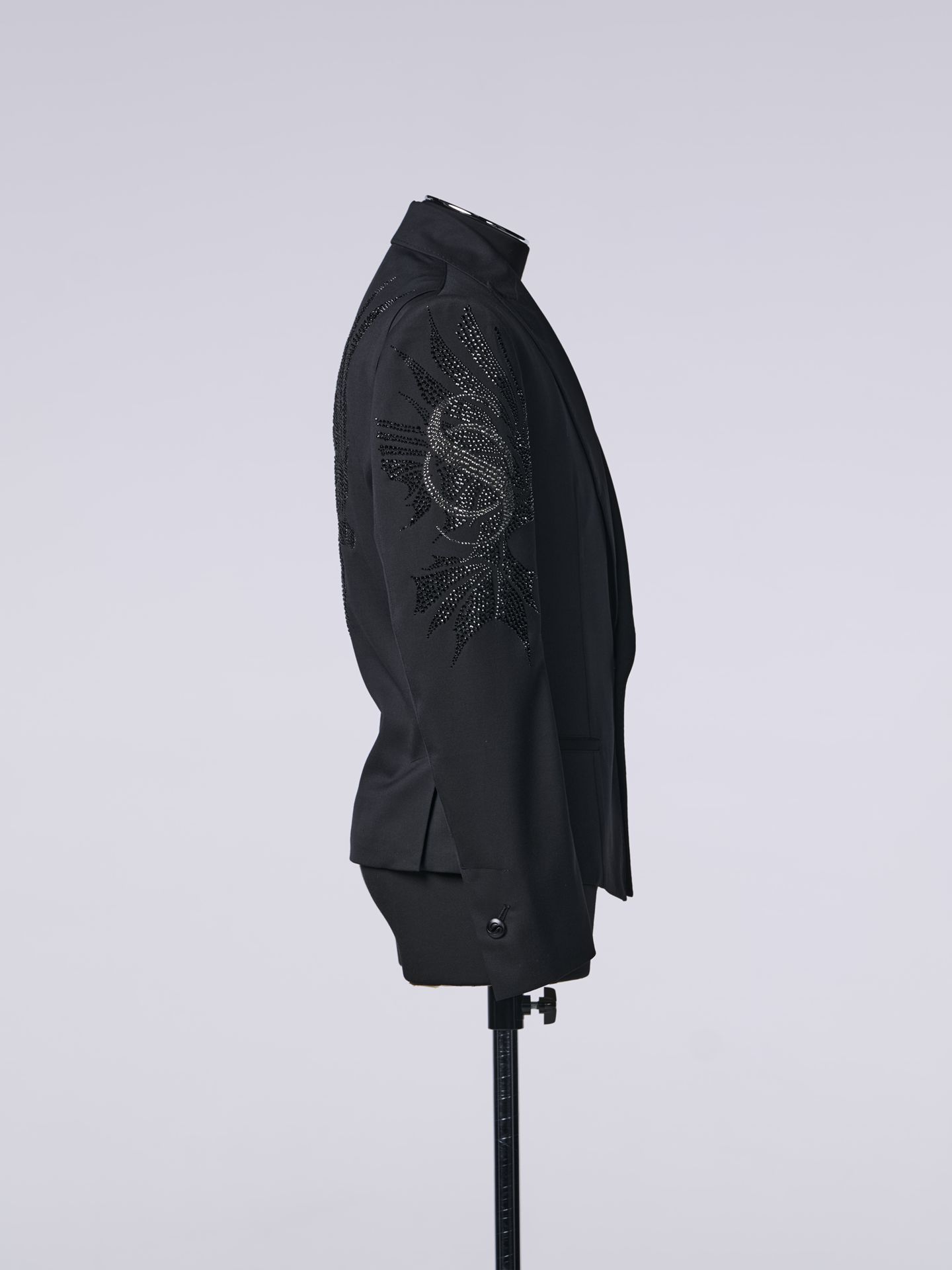 《予約品5月20日締》 ShortPeackedJacket / スワロ付きショートピッチジャケット / ブラック