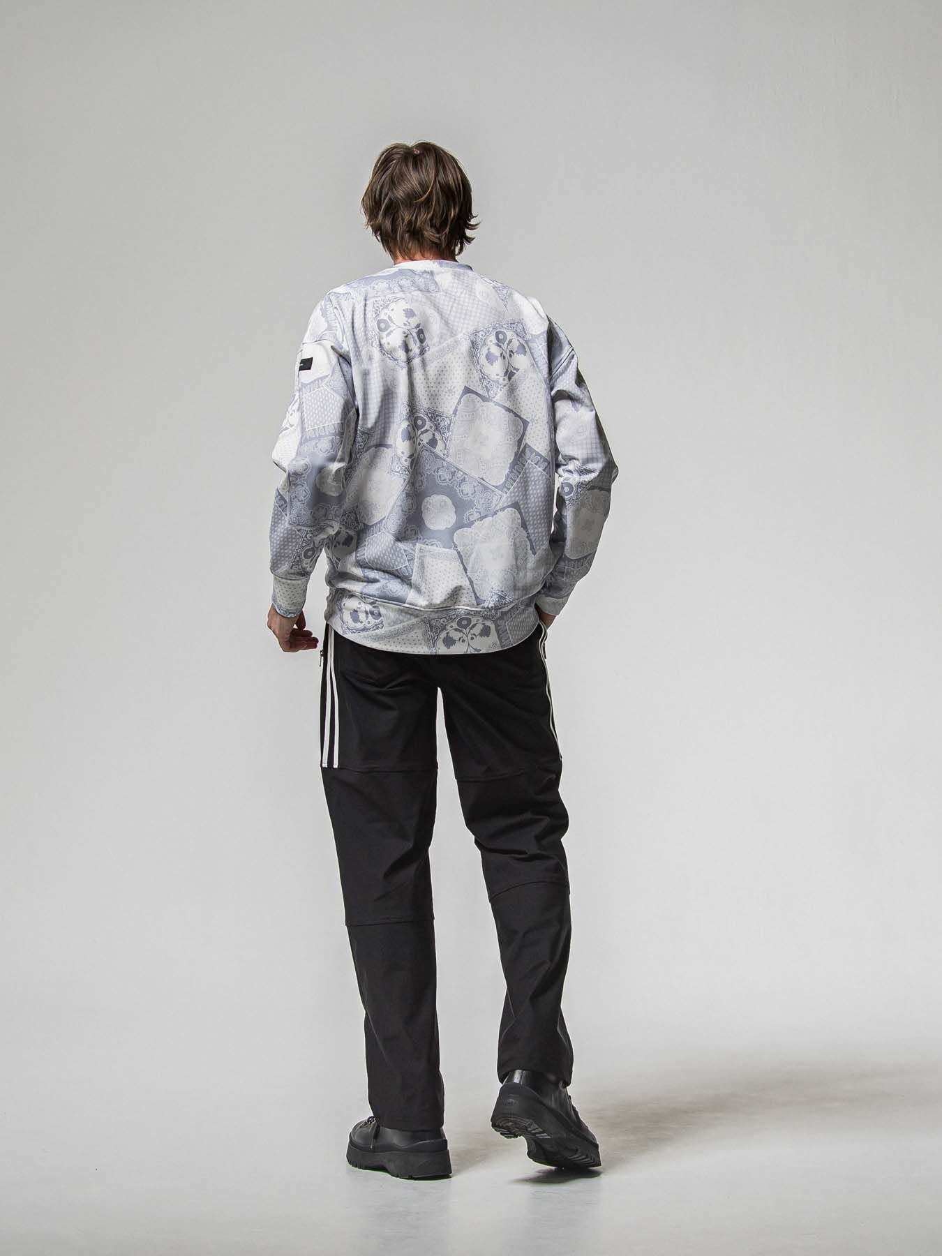 【予約品 8月31日(日) 締切】PAISLEY BACK FLEECE DROP TRAINER / ペイズリー バックフリース ドロップショルダートレーナー / グレー