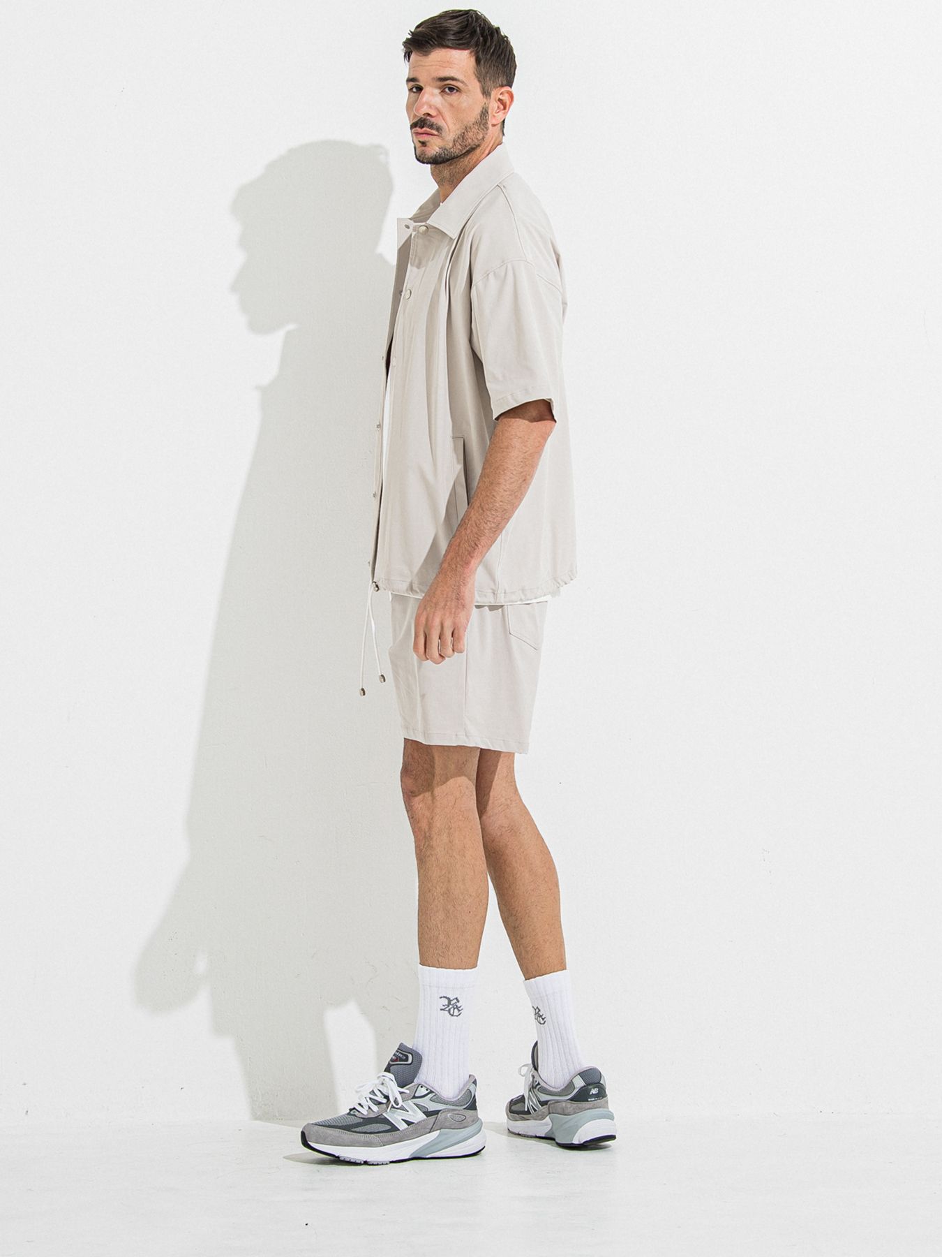 【予約品 】NYLON HALF COACH JACKET / グレージュ