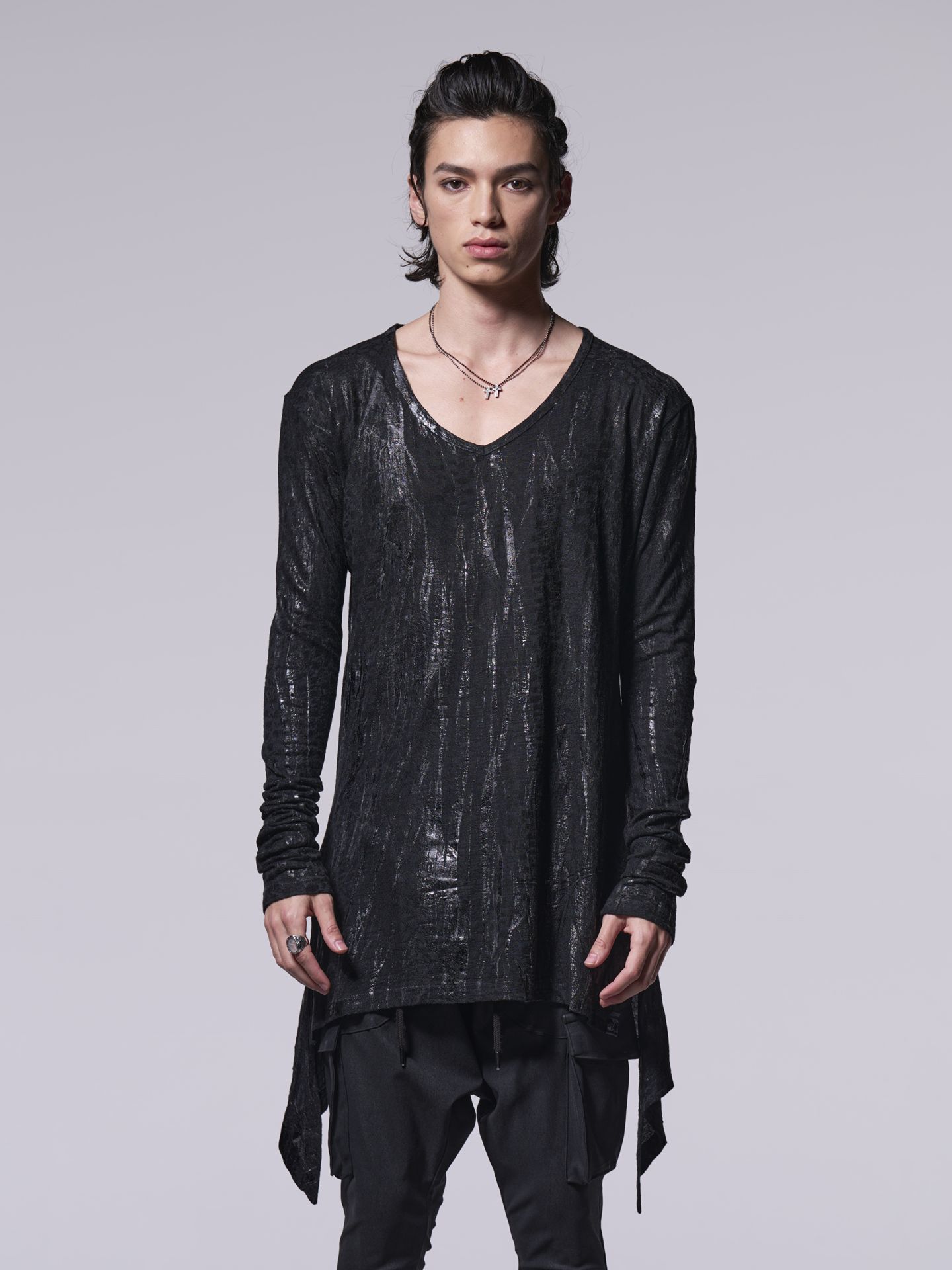 《予約品》 Flare V Neck T-Shirt / フレアVネックT / ブラックHAKU