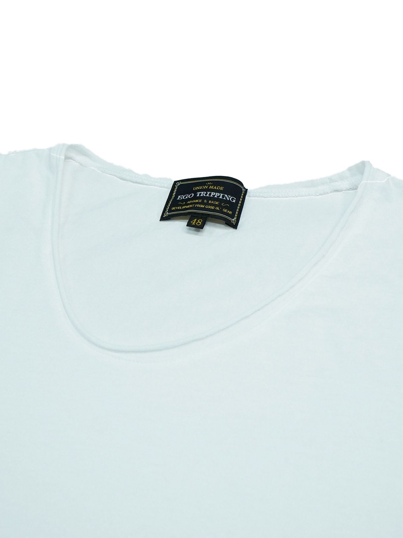CREWNOT / VネックTシャツ / ホワイト