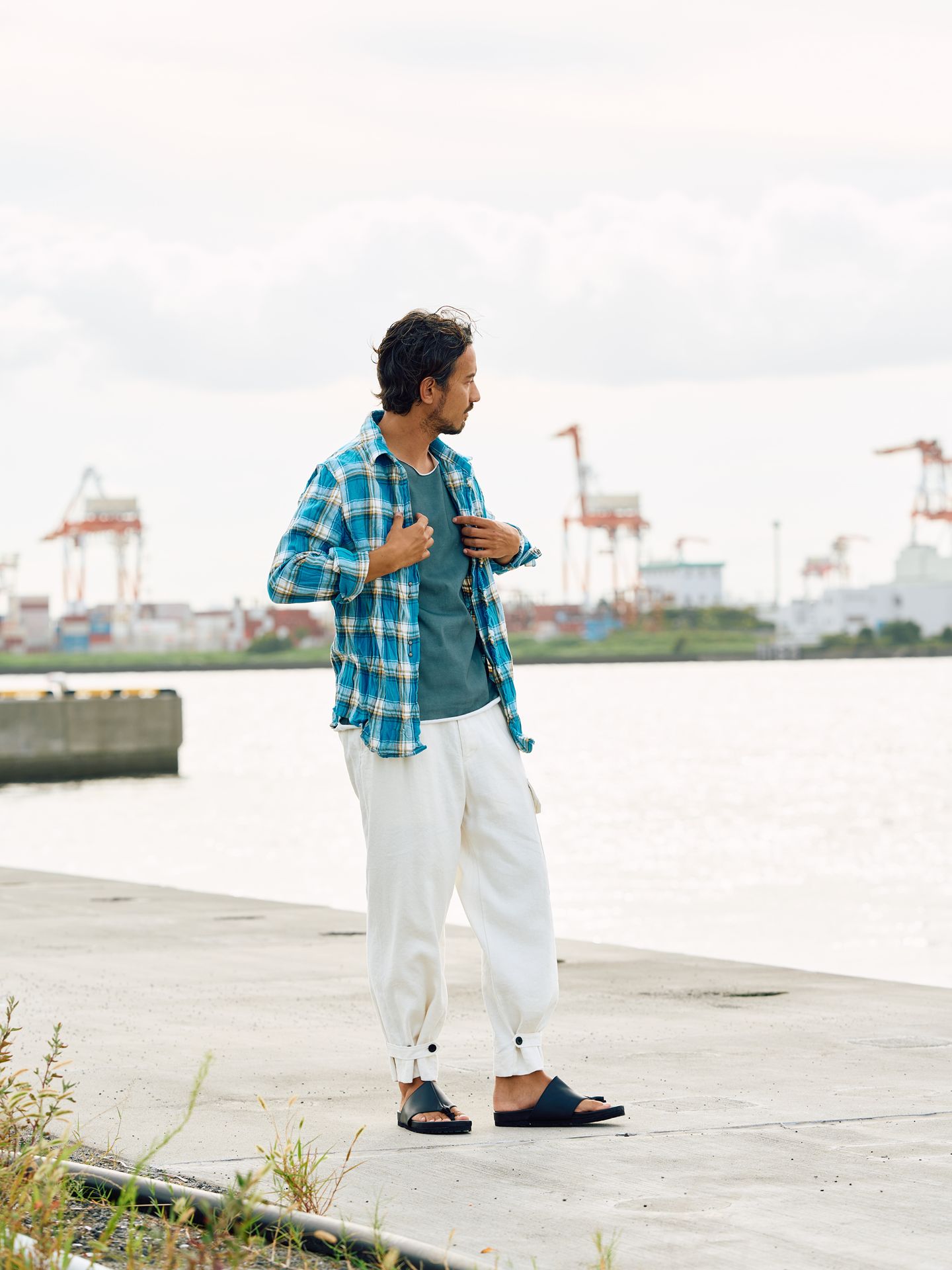 【予約品9月16日 10時締め】 side pocket easy cropped  / イージーパンツ / ホワイト