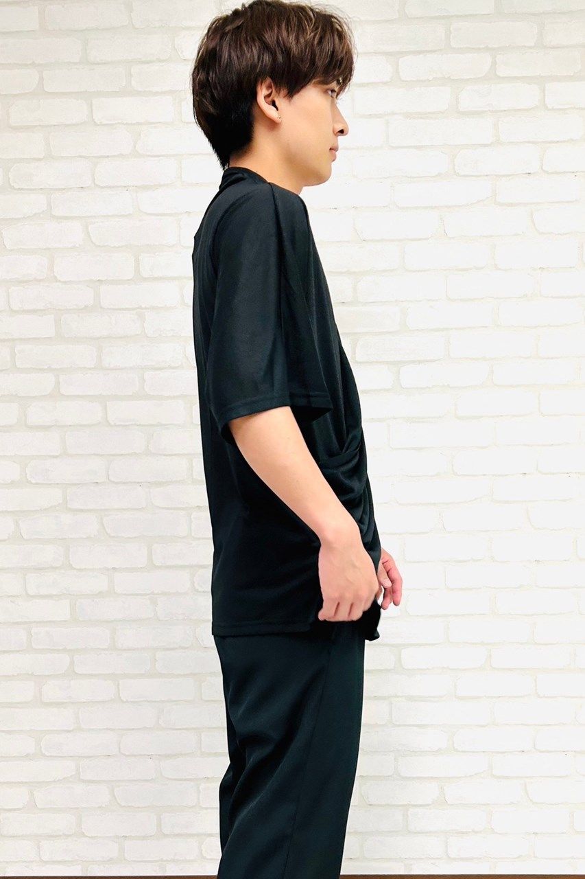 イージーパンツパンツに合うTシャツコーデ.2