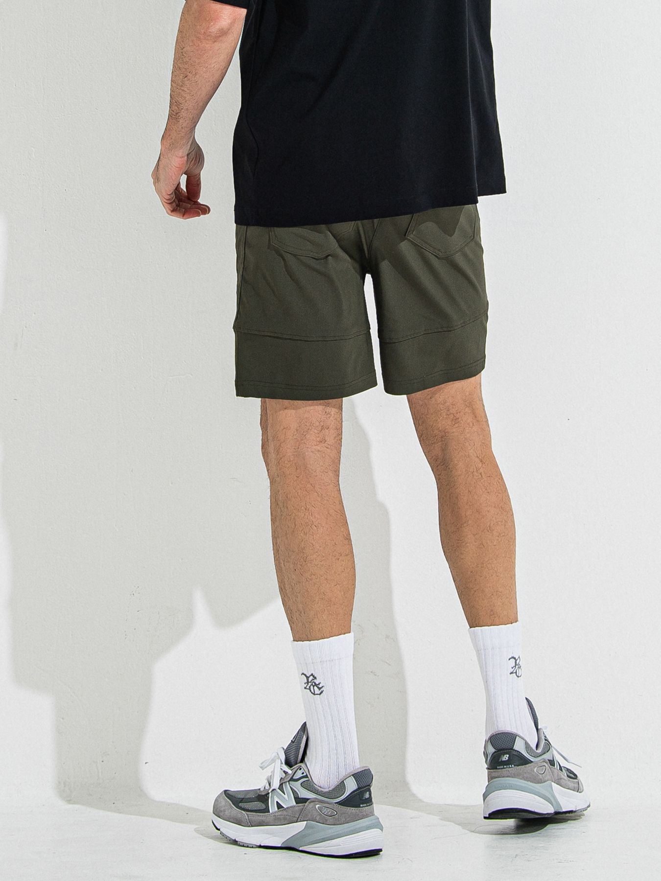 【予約品 】TYLER NYLON SHORTS / タイラー ナイロンショーツ / カーキ