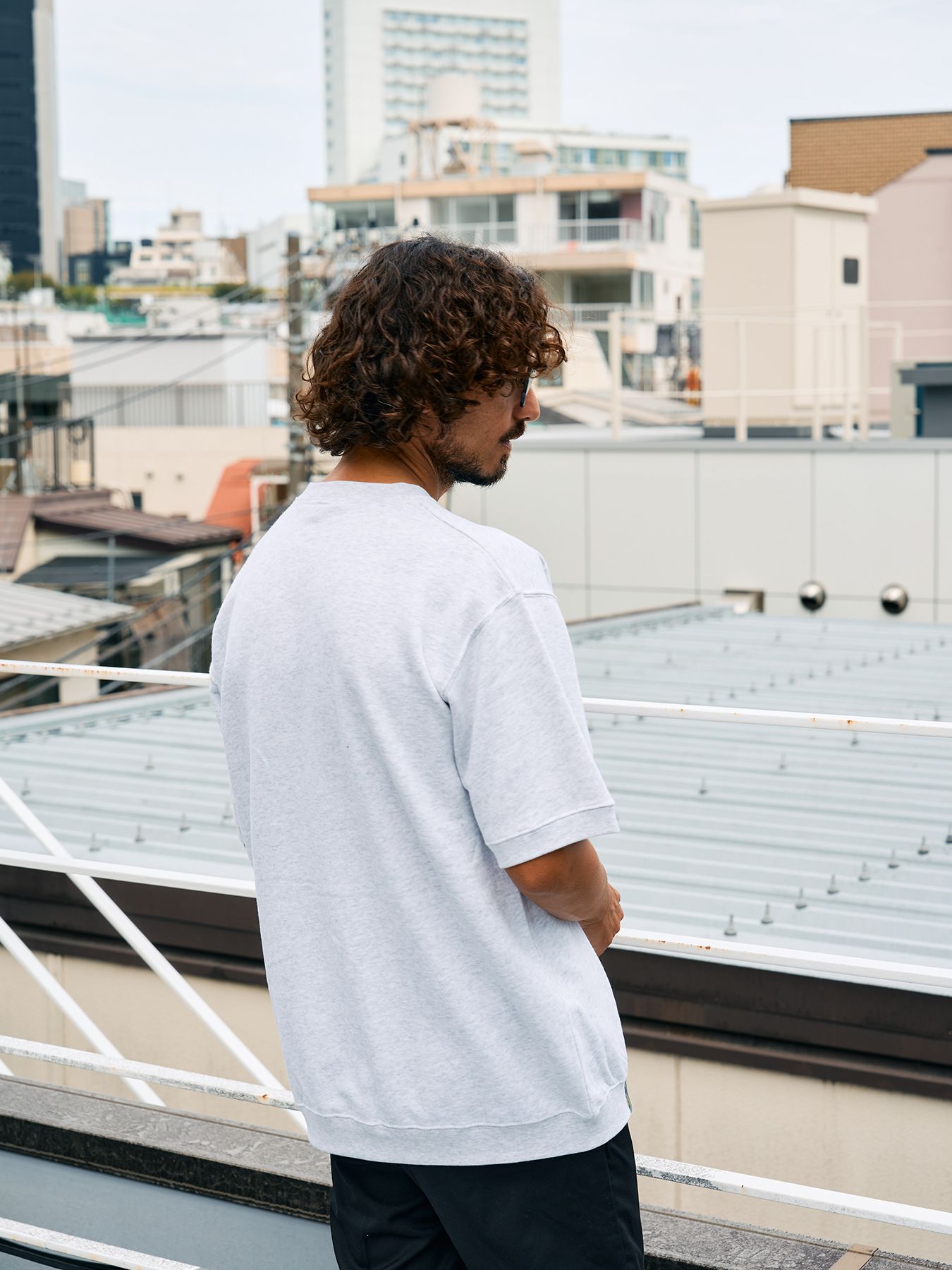 【予約品 10月16日(木) 締切】8ozフレンチテリー カートベアシークイン SSシャツ / アッシュ