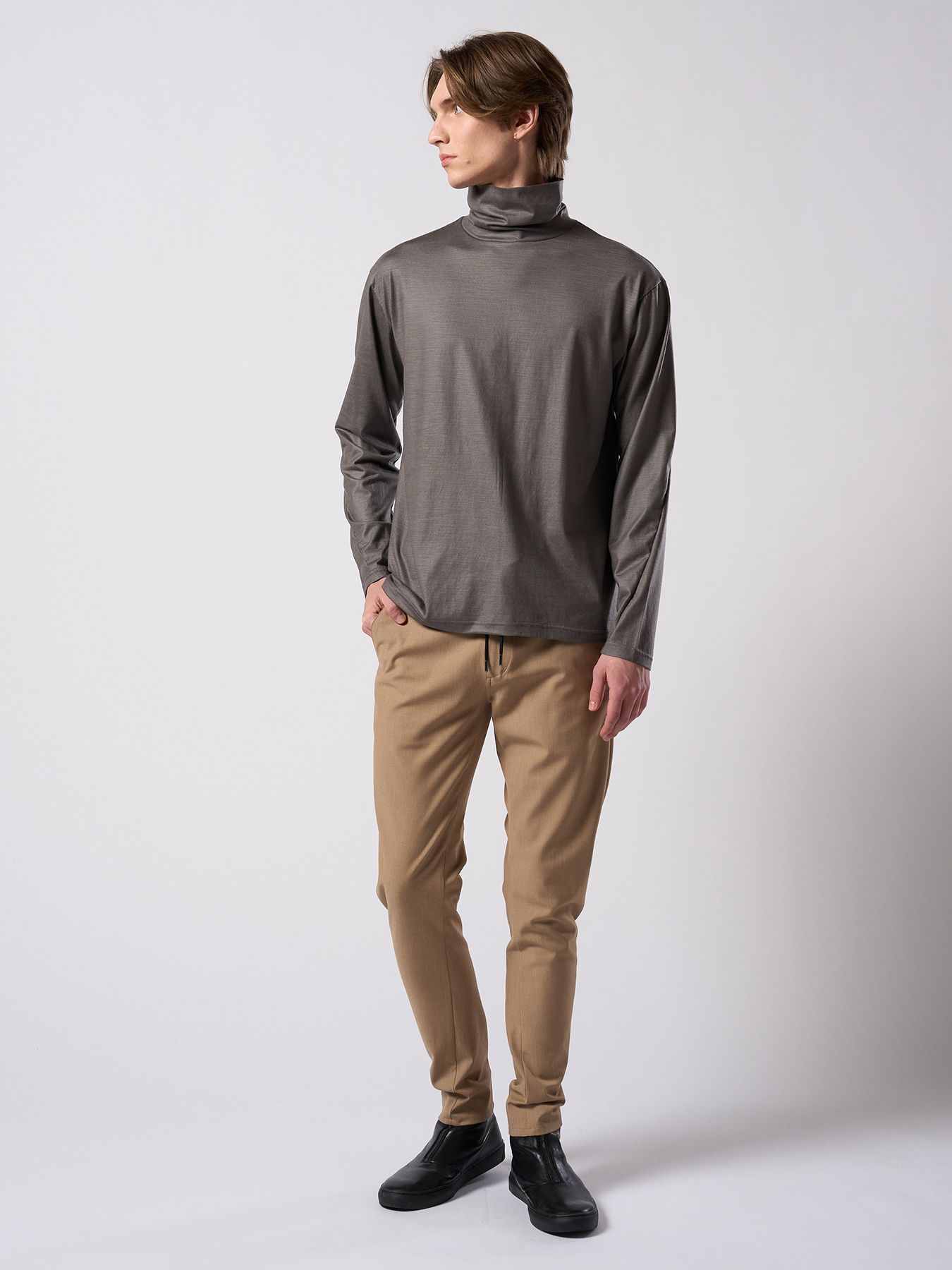 【予約品 4月19日(日) 18時締切】3D banana slim pants / 3Dバナナ スリムパンツ / ベージュ