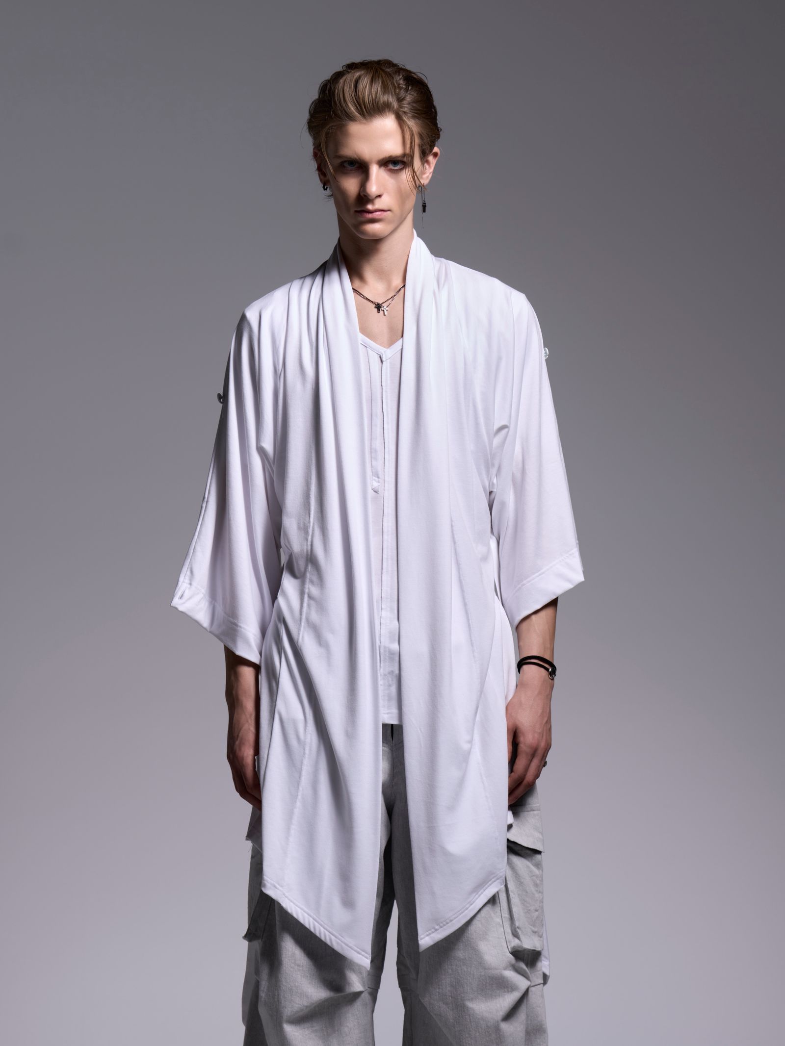 【予約品 1月4日(日) 締切】KIMONO-Sleeve Cardigan / 着物スリーブ カーディガン / ホワイト