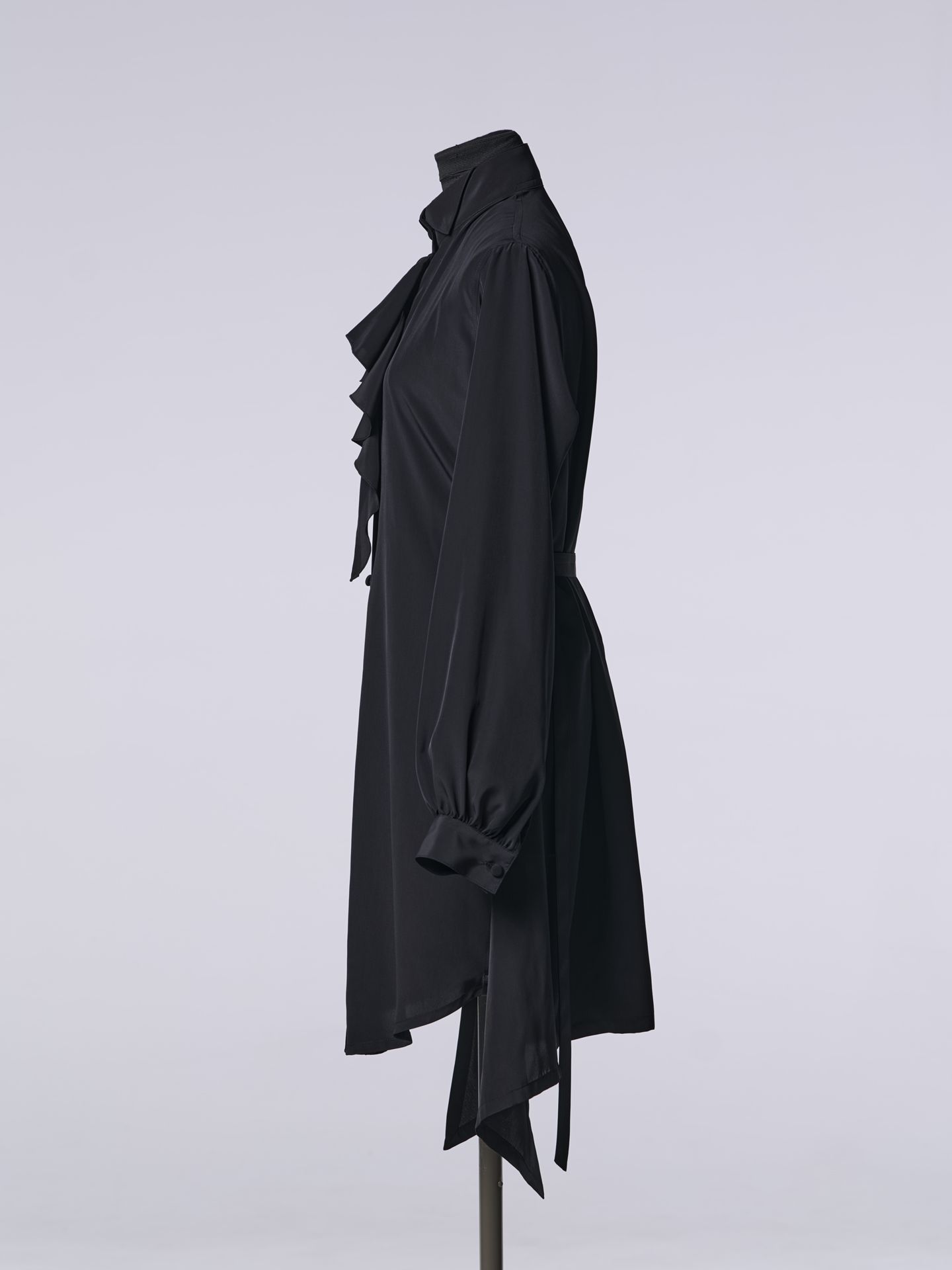 《予約品5月20日締》 SingleFrillShirt / フリルシャツ / ブラック