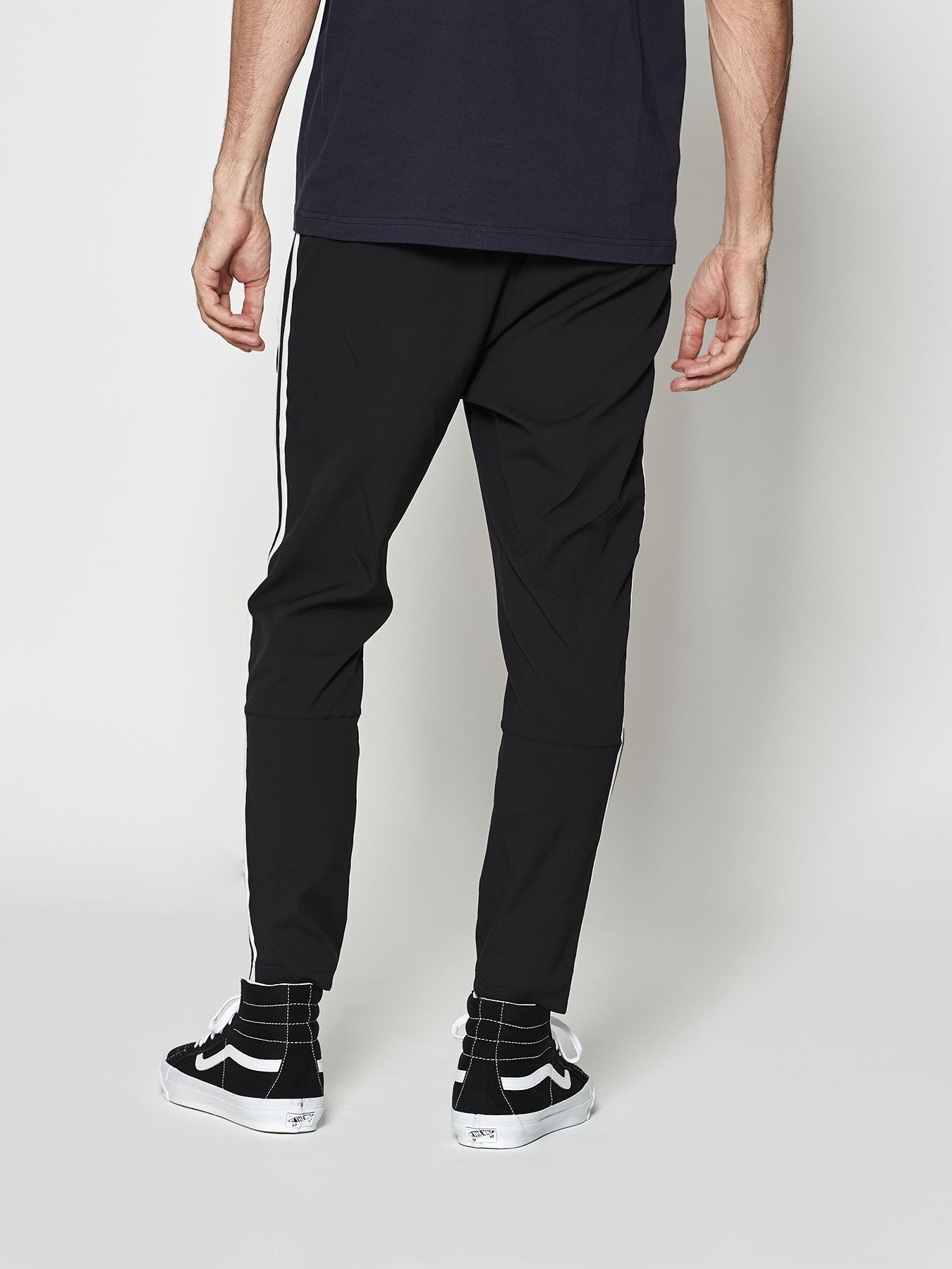 【予約品 10月9日(木) 締切】muta sweet side line pants / ラインパンツ / ブラック【Acanthus × muta MARINE】