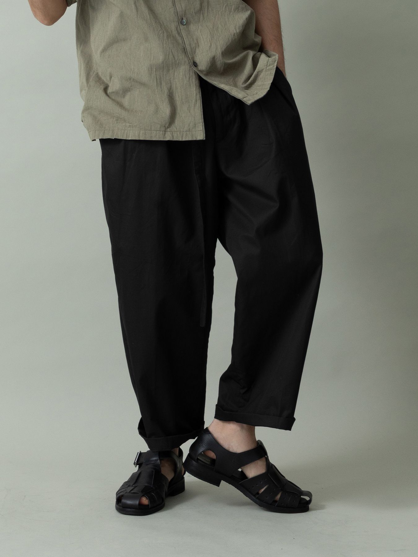 【予約品 2月1日(日) 締切】DRESSYEASE TRUSERS  gaba / ツータックイージートラウザーズ / ブラック