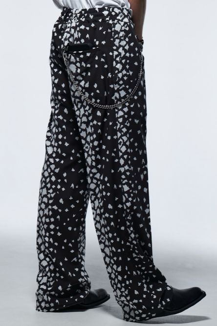 《予約品》  EasyFlareSlacks / ブラックレオパード 【kiryuyrik】 2023年3月以降入荷予定