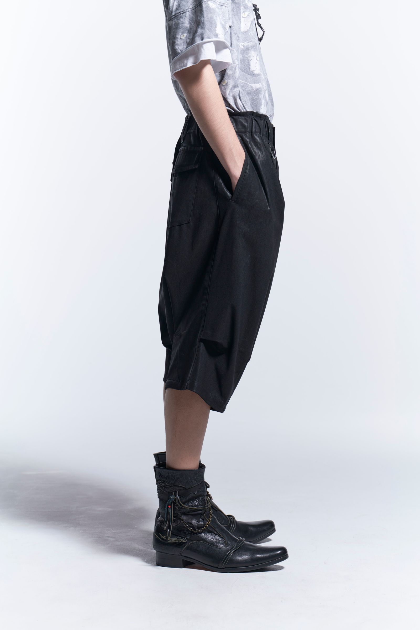 《予約品》コラボ  Saruel Bondage Short Pants / Black【BLACK HONEY CHILI COOKIE × kiryuyrik】11月以降
