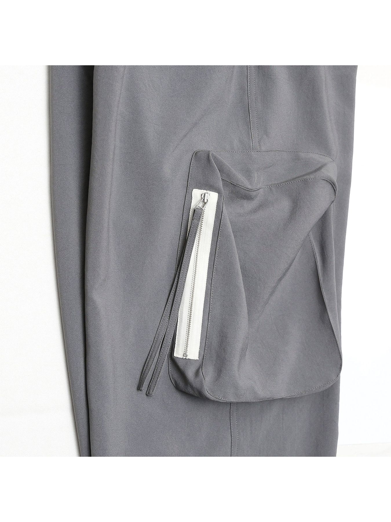 FUNCTION PANTS / グレー【QUOLT】
