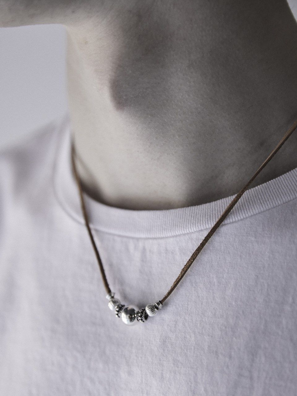 《予約品》 SILVER BEADS チョーカー   / キャメル / 即納