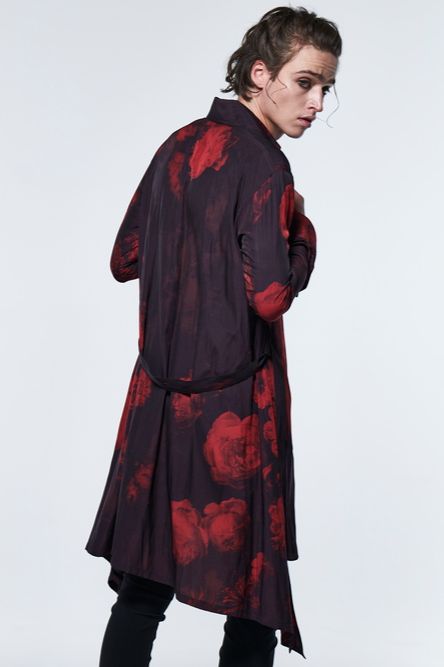 《予約品》 FlareShirt / ブラック&レッド 【kiryuyrik】 2023年4月以降入荷予定