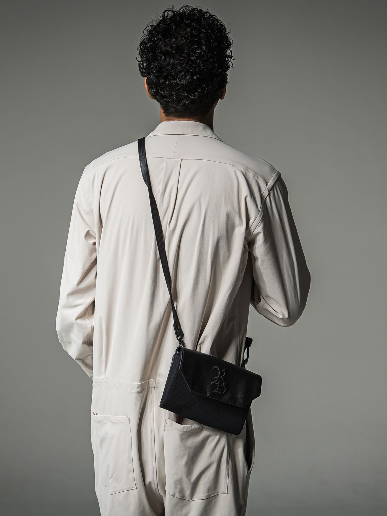 【予約品 】DECADEコラボ CLUTCH WALLETSHOULDER BAG / クラッチ ウォレットショルダーバッグ / ブラック