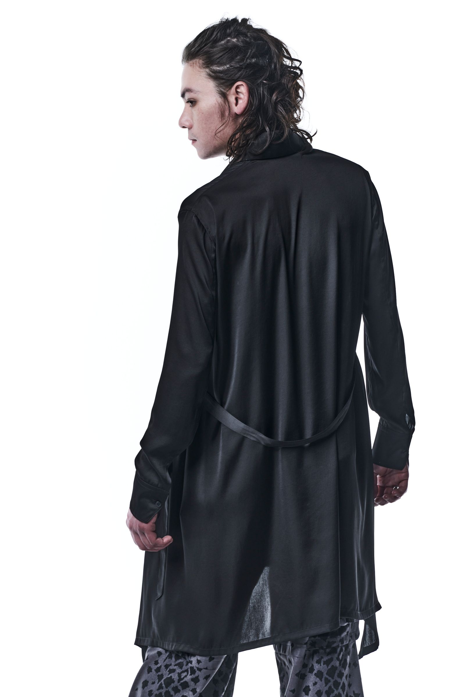 FlareShirts シャツ Satin / Black 【kiryuyrik】