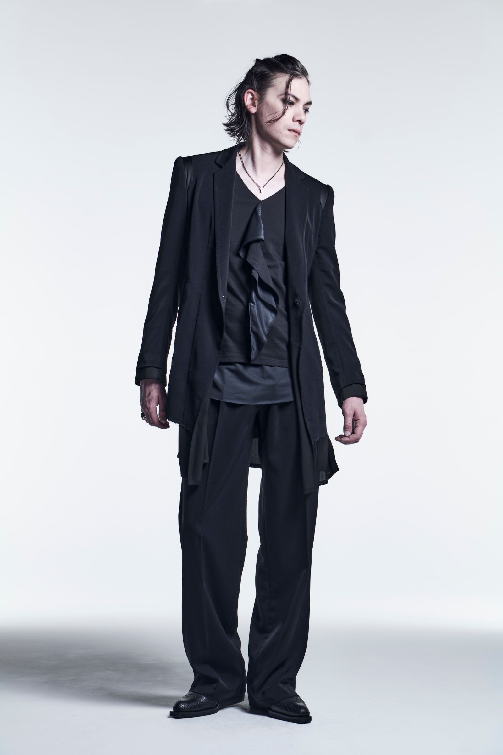 《予約品》 LayeredFrillT-Shirts Jersey / Black&Black 【kiryuyrik】 6月入荷予定