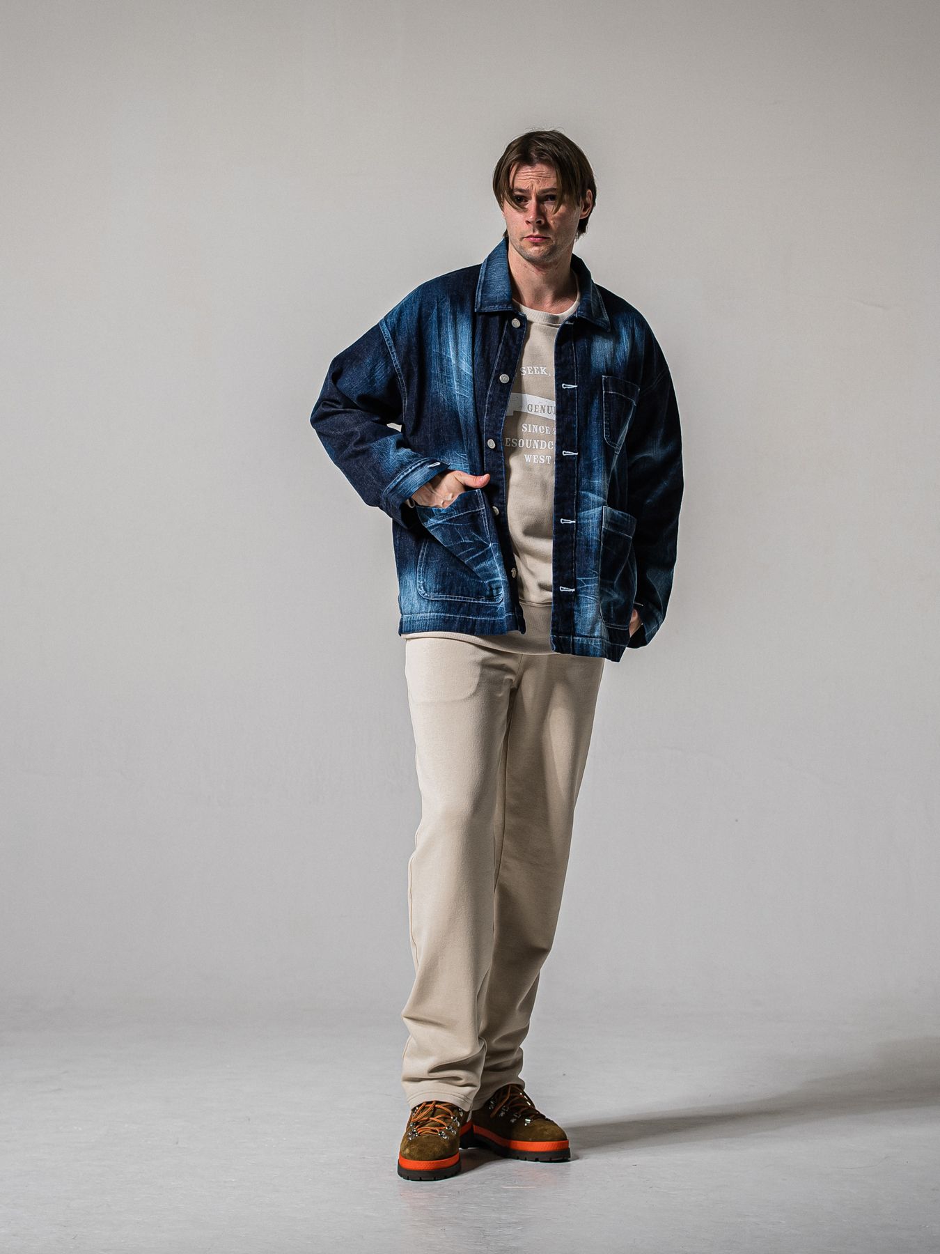 【予約品 11月16日(日) 締切】HF URAKE COLLEGE DROP TRAINER / 裏毛 カレッジロゴルーズ トレーナー / グレージュ