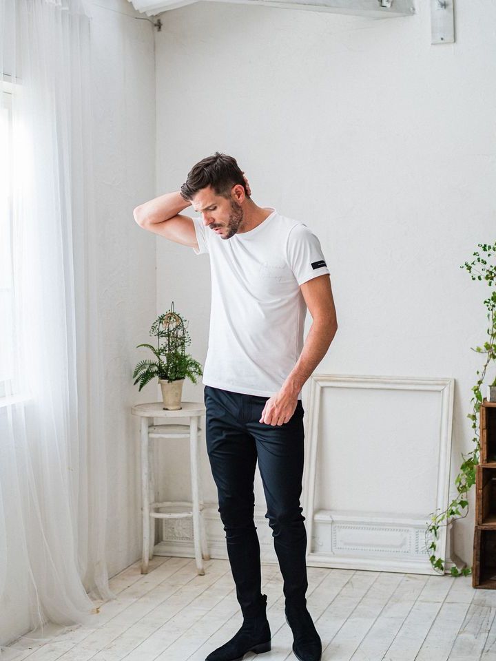 《予約品3月3日18：00締め》 ICON BASIC TEE / バックロゴTシャツ / ホワイト