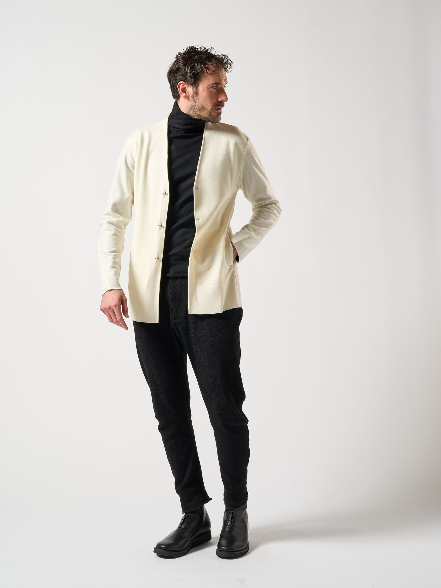 【予約品】 3D banana slacks / スラックス / ダークチャコール