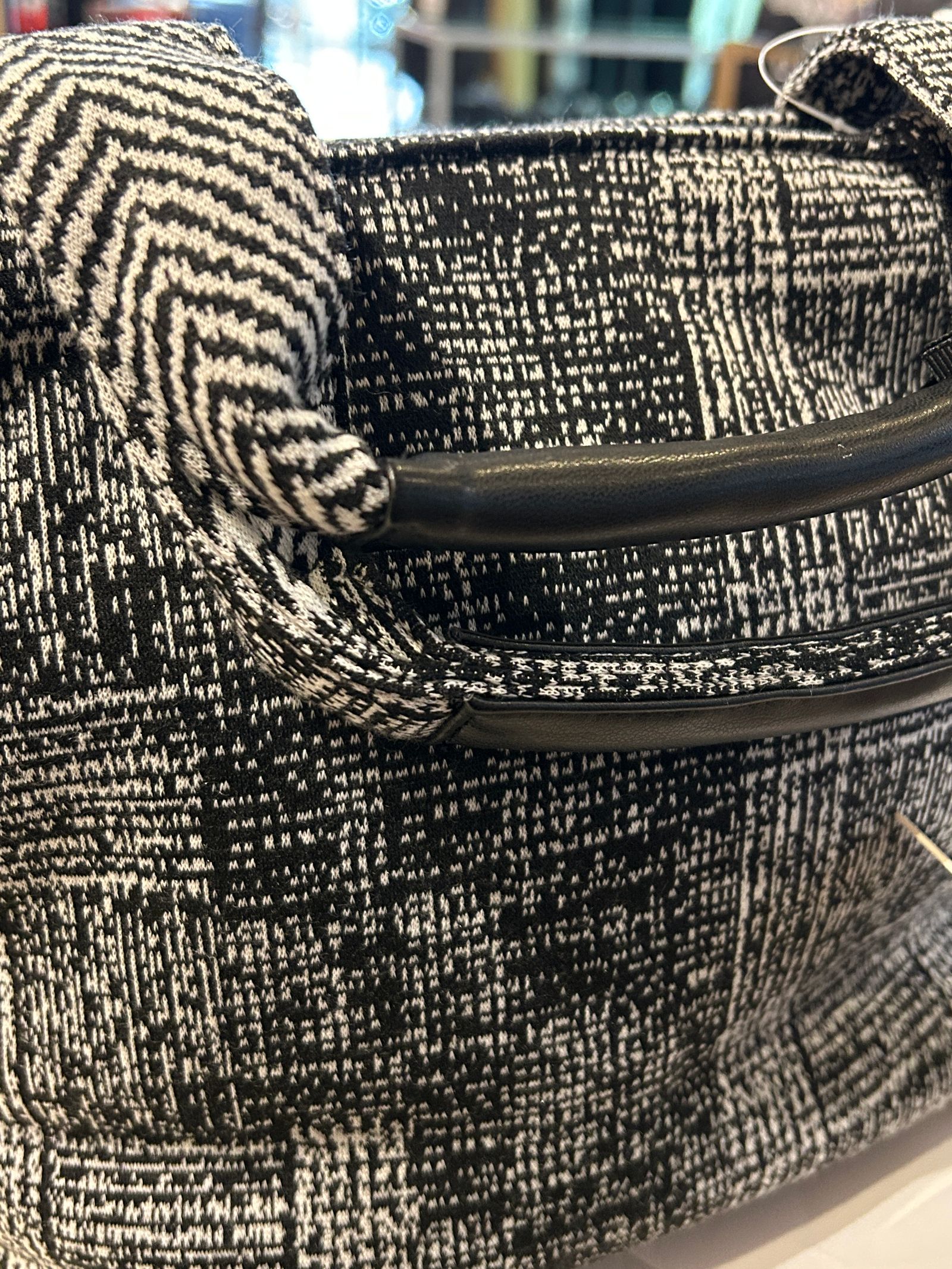 HOUNDSTOOTH LUNCH BAG / ブラック