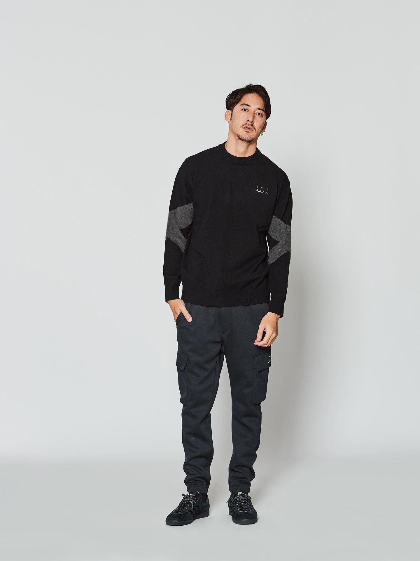 muta Arm Line Knit /コラボ ニット / ブラック 【Acanthus×muta MARINE】
