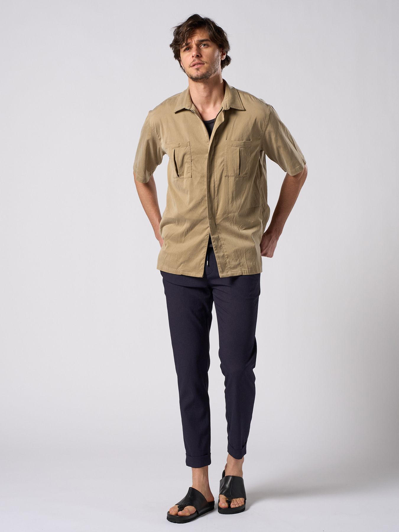 【予約品 1月25日(日) 締切】front-zip shirt H/S / フロントジップ ハーフスリーブシャツ / ダルベージュ