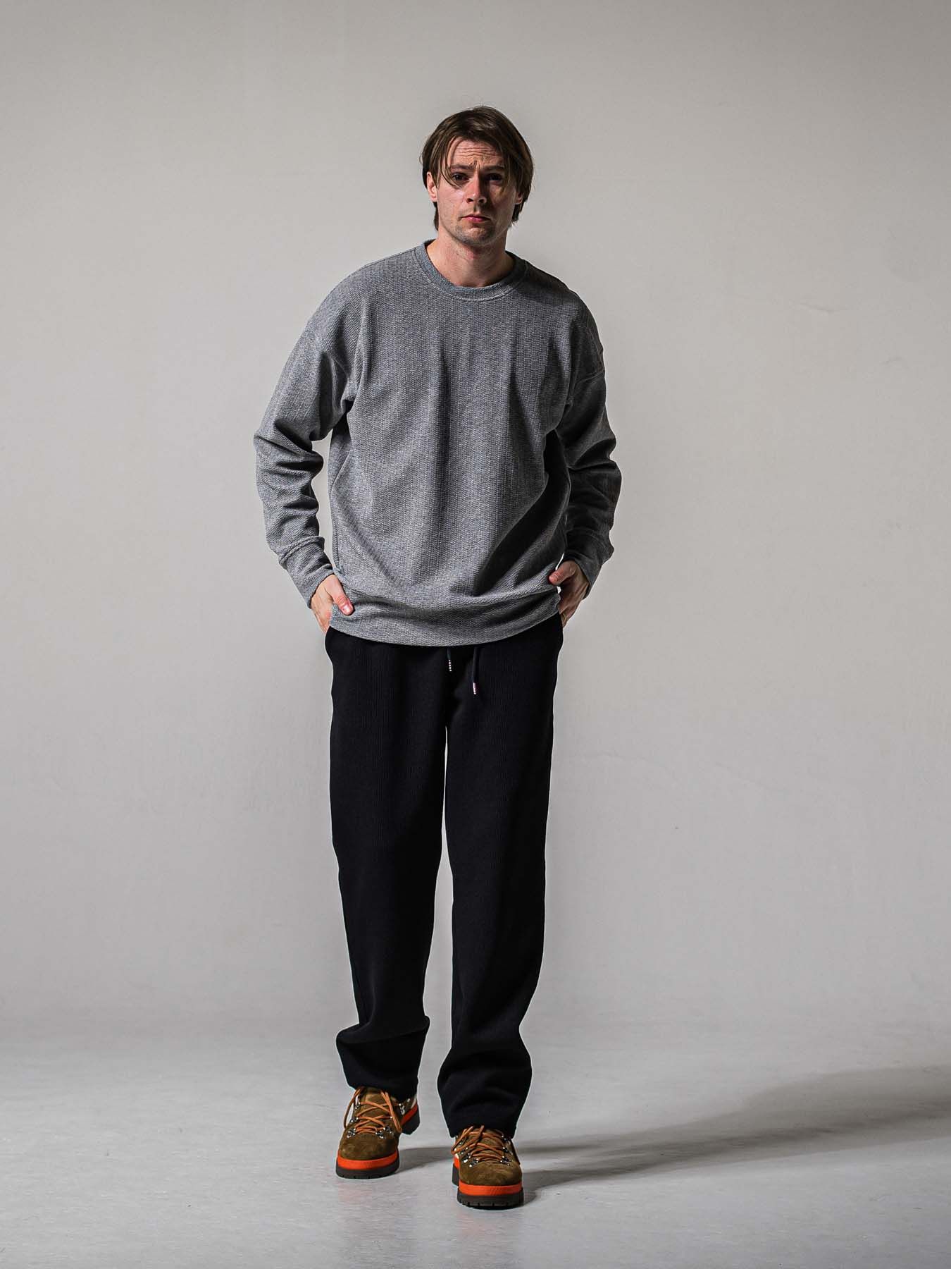 【予約品 11月16日(日) 締切】AZE  WIDE TUCK PANTS / 畔編みニット セミワイドシルエット ワンタック イージーパンツ / ブラック