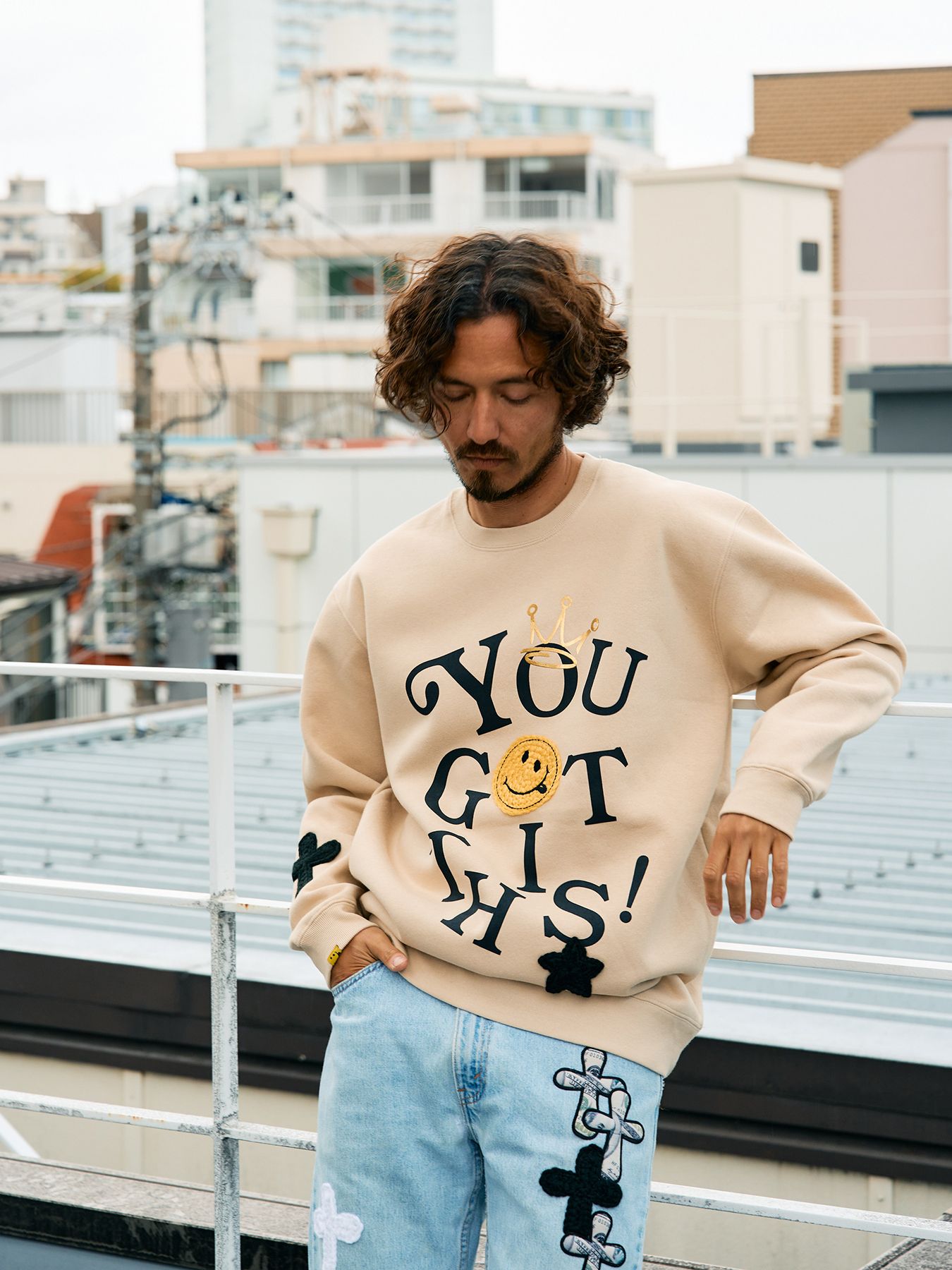 【予約品 5月8日(木) AM10時 締切】 TC裏毛起毛 YOU GOT THIS マルチパッチワークスウェットシャツ / ベージュ