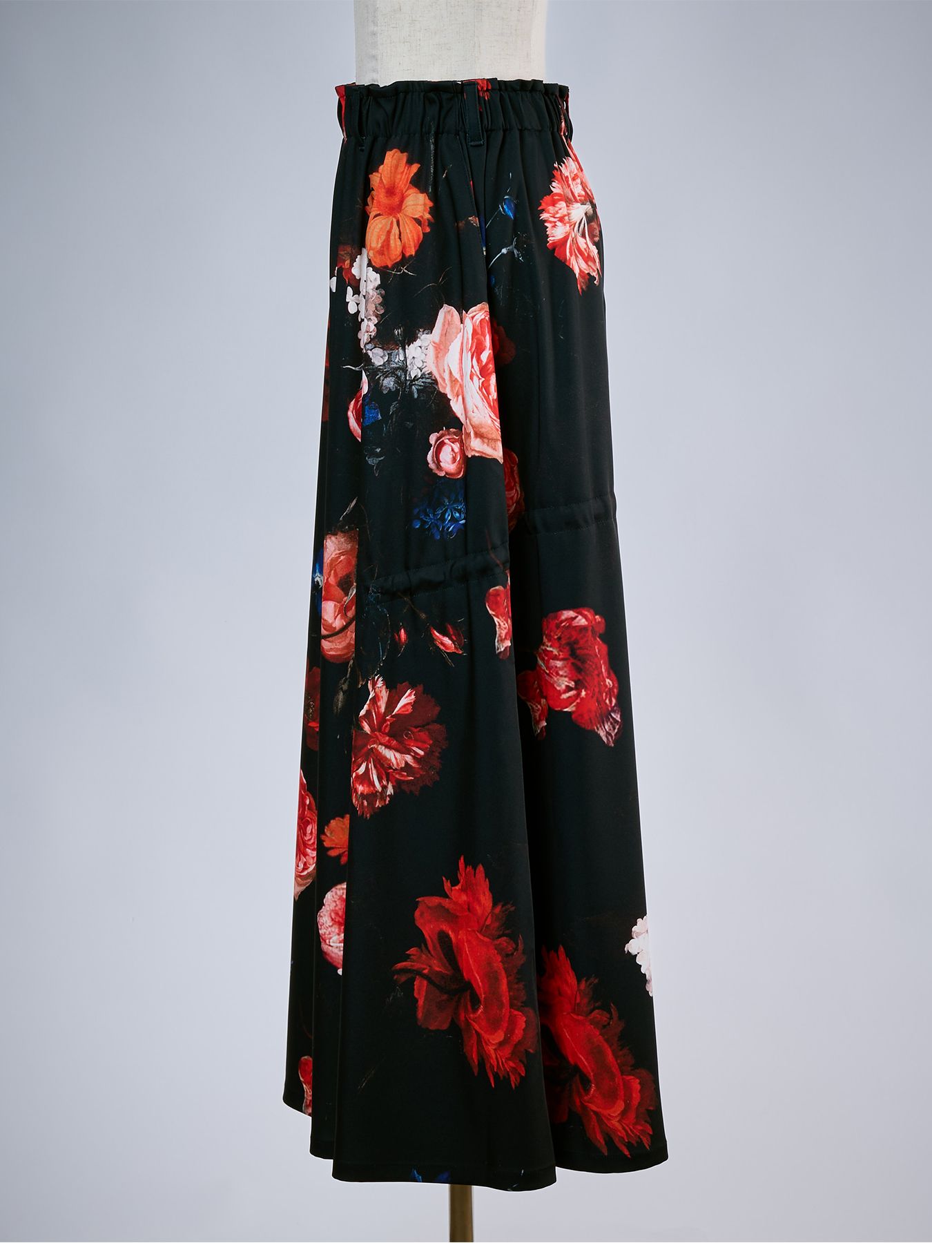 【予約品 10月26日(月) 締切】THEONENESS-FLORA Shirring Skirt / シャーリングスカート / ブラック