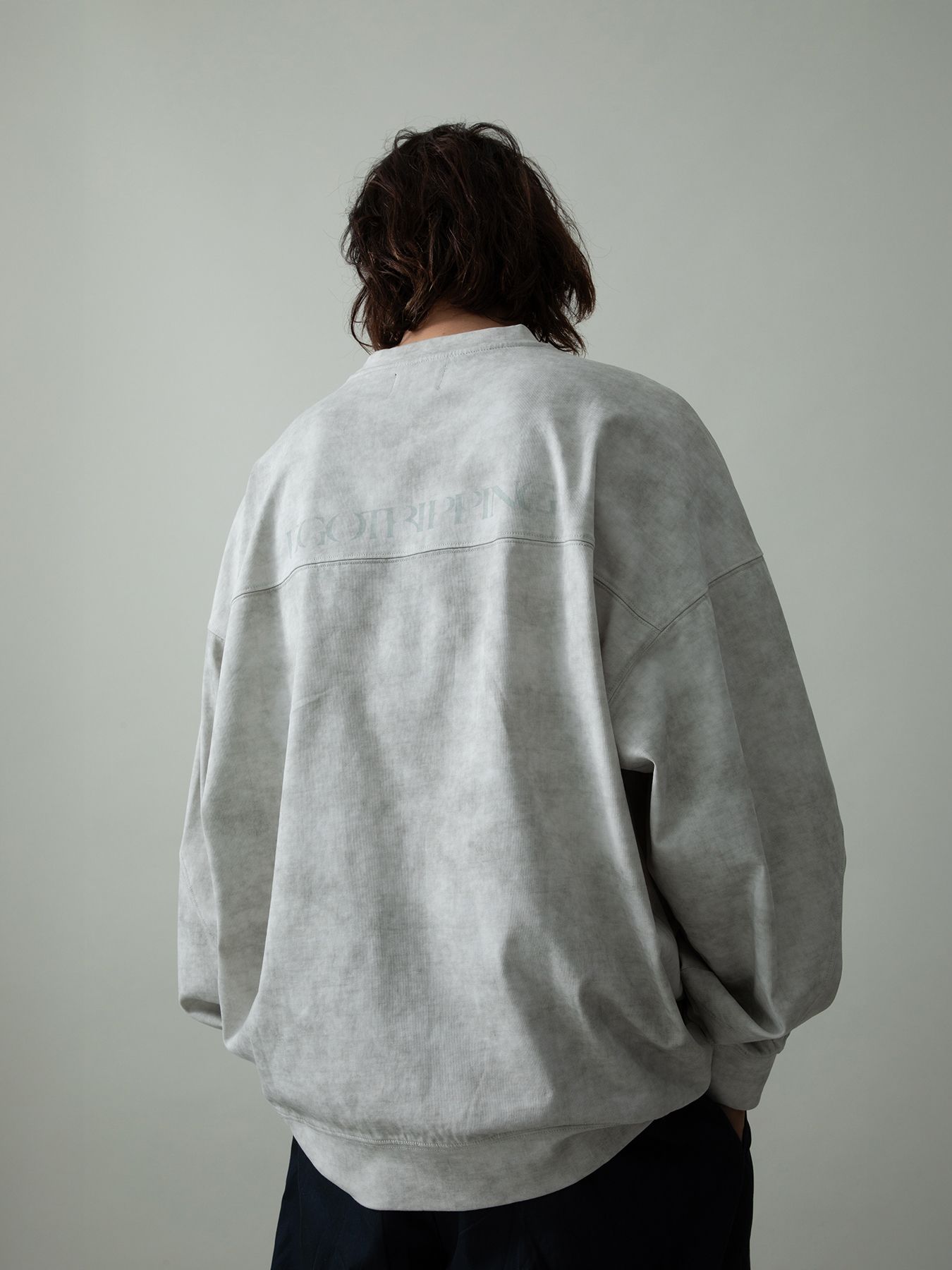 【予約品 2月1日(日) 締切】SWITCHCUT / ロゴプリント カットソー  / グレー