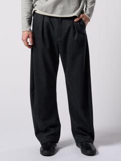 【予約品 4月19日(日) 18時締切】venetian stripe wide banana slacks / ヴェネツィアン ストライプ ワイドバナナスラックス / チャコール