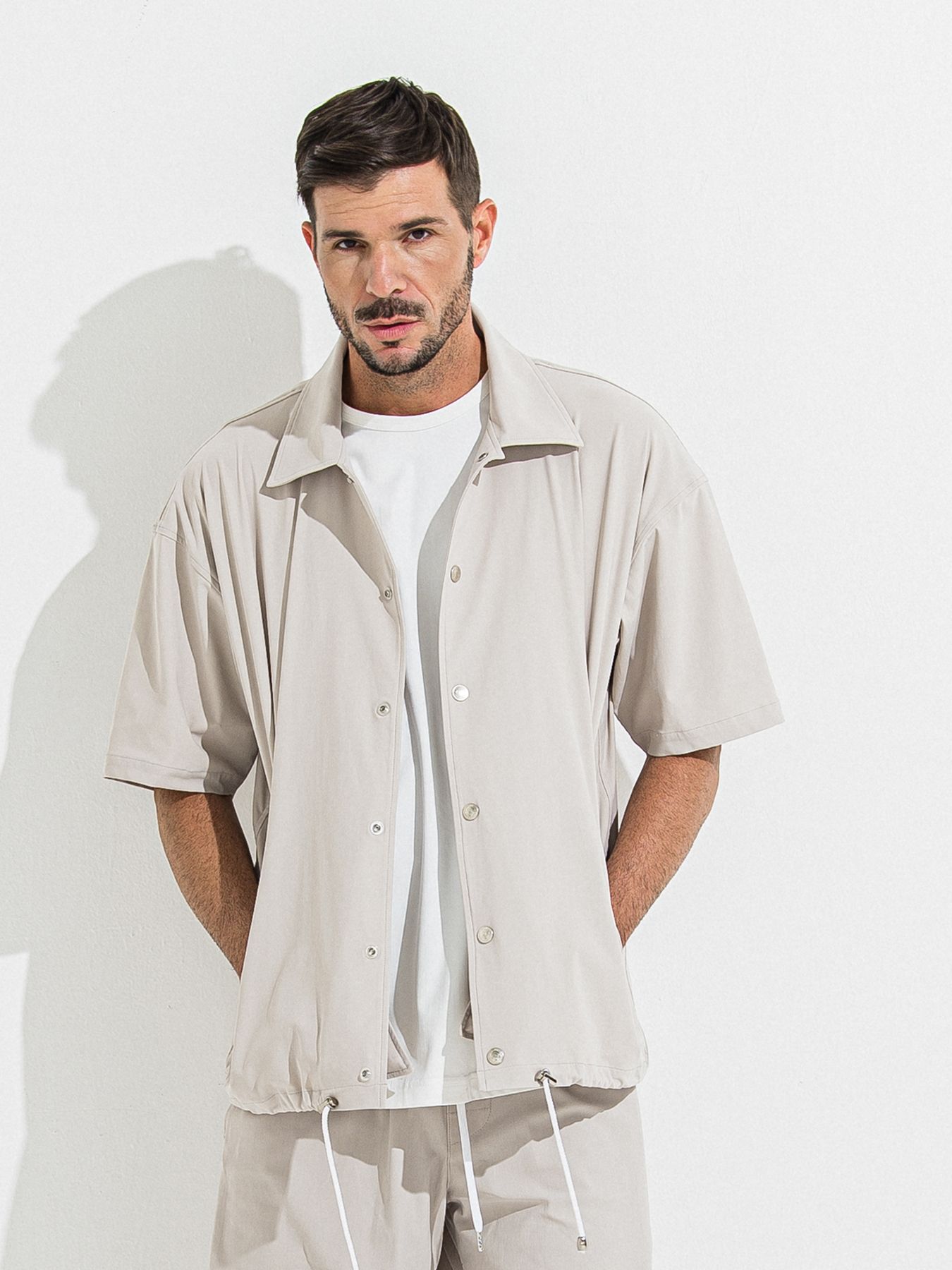 【予約品 】NYLON HALF COACH JACKET / グレージュ