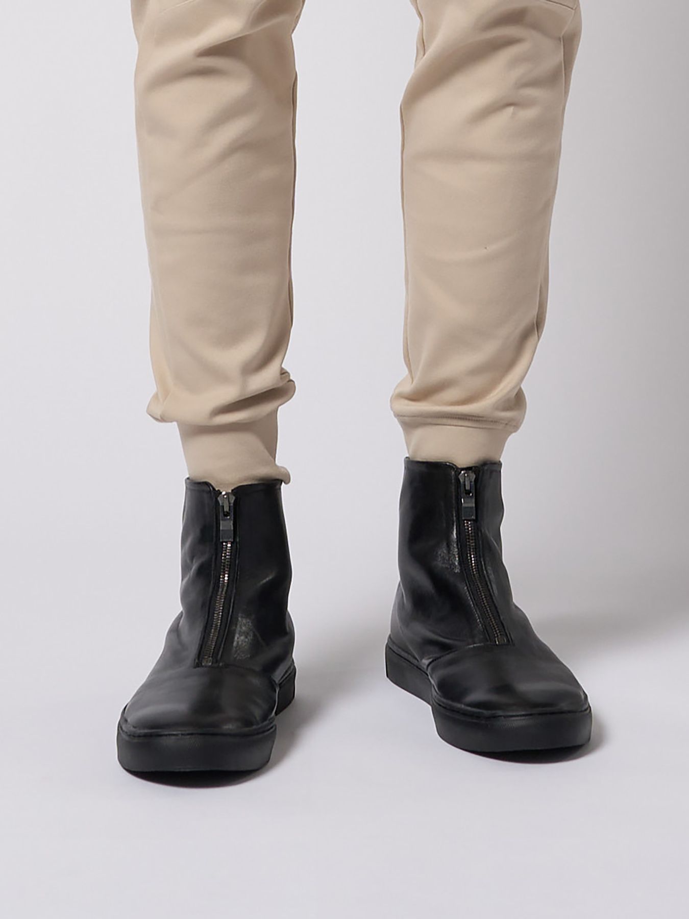 【予約品 9月23日(火) 締切】front zip bootie / フロントジップ ブーティー / ブラック