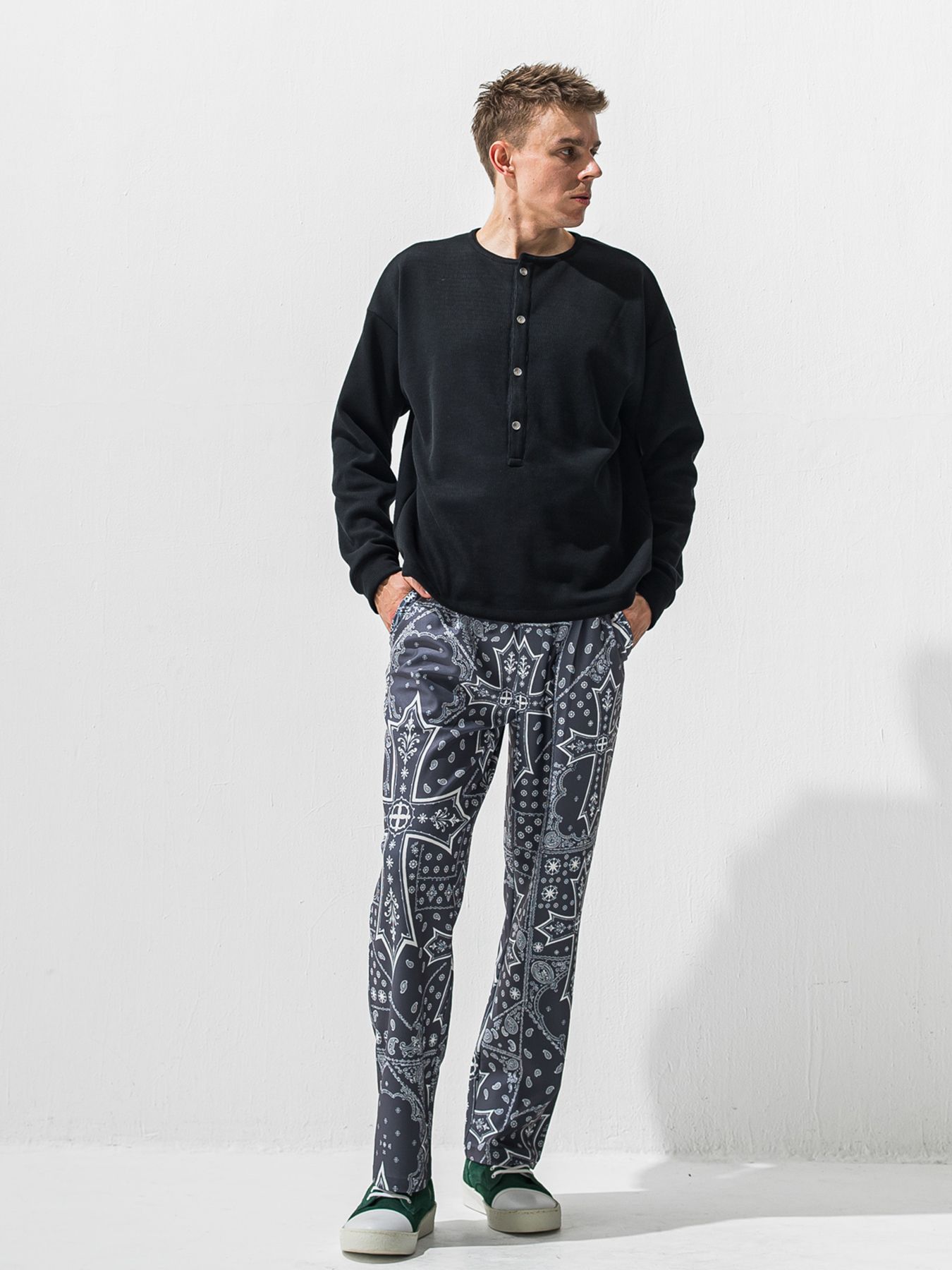 【予約品 9月6日(日) 締切】OVER HENRY VELOURS FLEECE THERMAL / 裏起毛 ハニカムサーマル オーバーサイズヘンリーネック / ブラック
