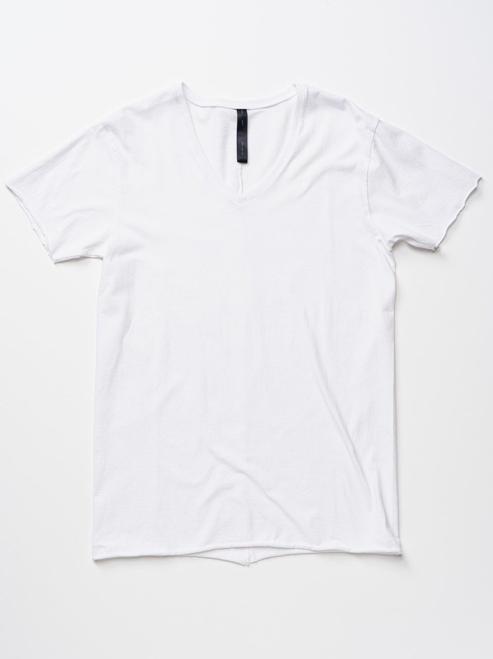 《予約品》 cut-off v-neck S/S / VネックTシャツ / ホワイト