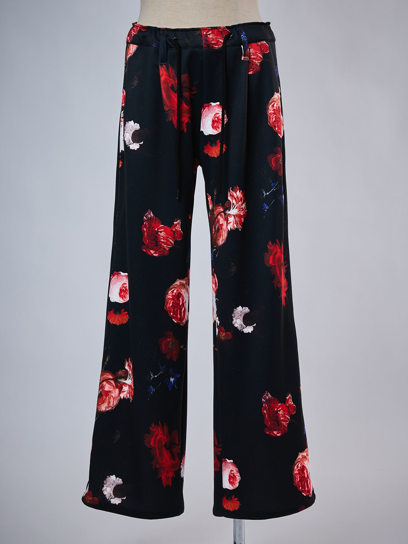 【予約品 4月26日(日) 締切】Slacks Jersey / スラックスジャージ / ブラックフローラ