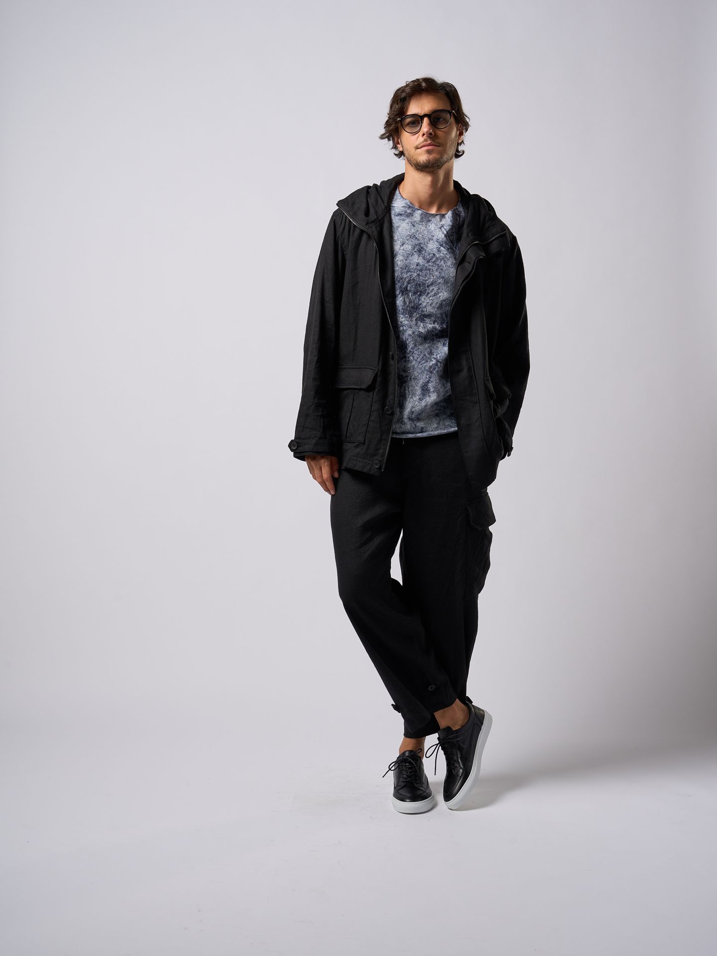 【予約品9月16日 10時締め】 hooded blouson / パーカー / ブラック